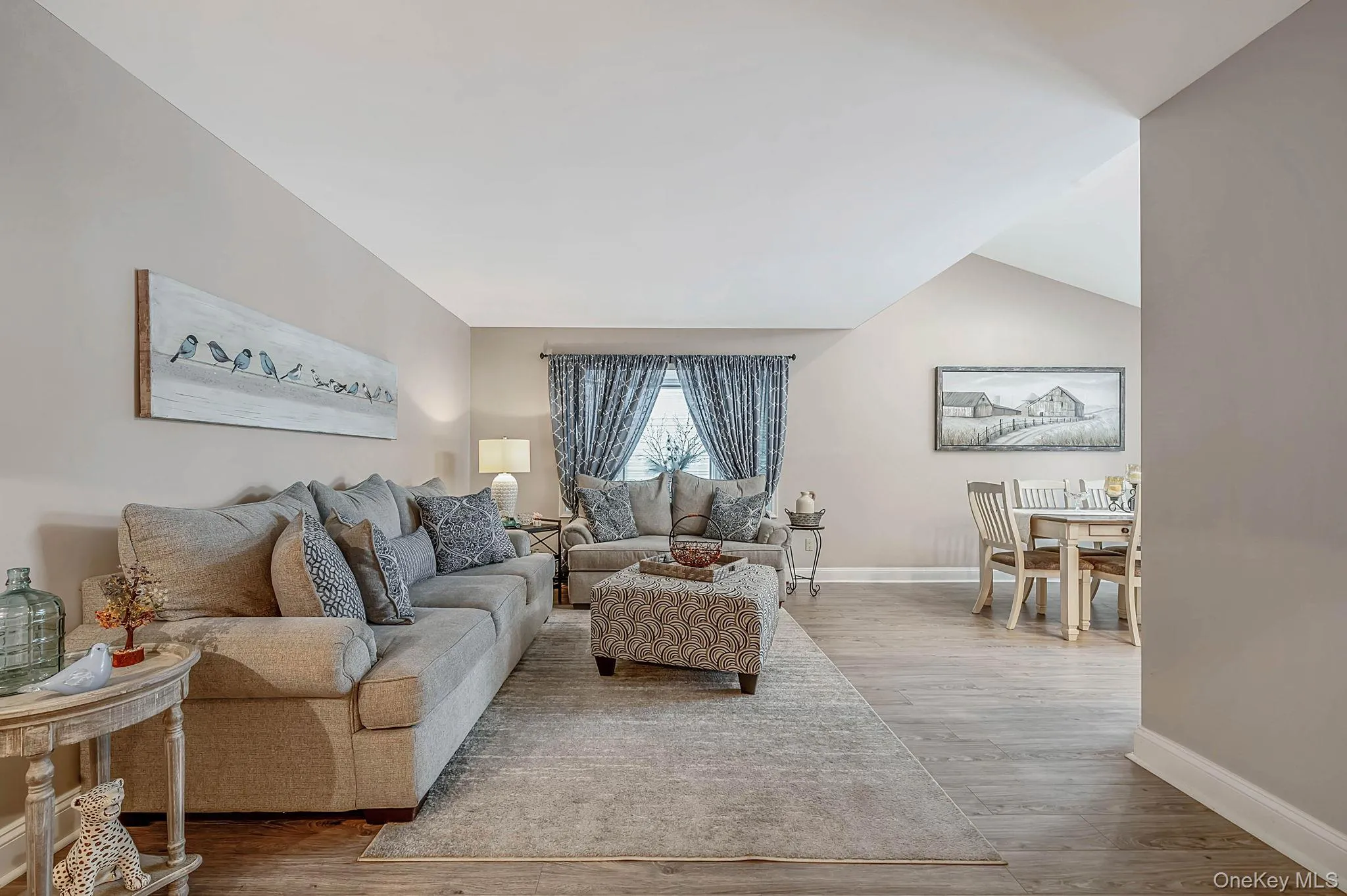 1A Richard Place, Brookhaven, NY, 3 Bedrooms Bedrooms, 8 Rooms Rooms,2 BathroomsBathrooms,Residential,For Rent,Richard,0,1028494 1A Richard Place, Brookhaven, NY, 3 Bedrooms Bedrooms, 8 Rooms Rooms,2 BathroomsBathrooms,Residential,For Rent,Richard,0,1028494