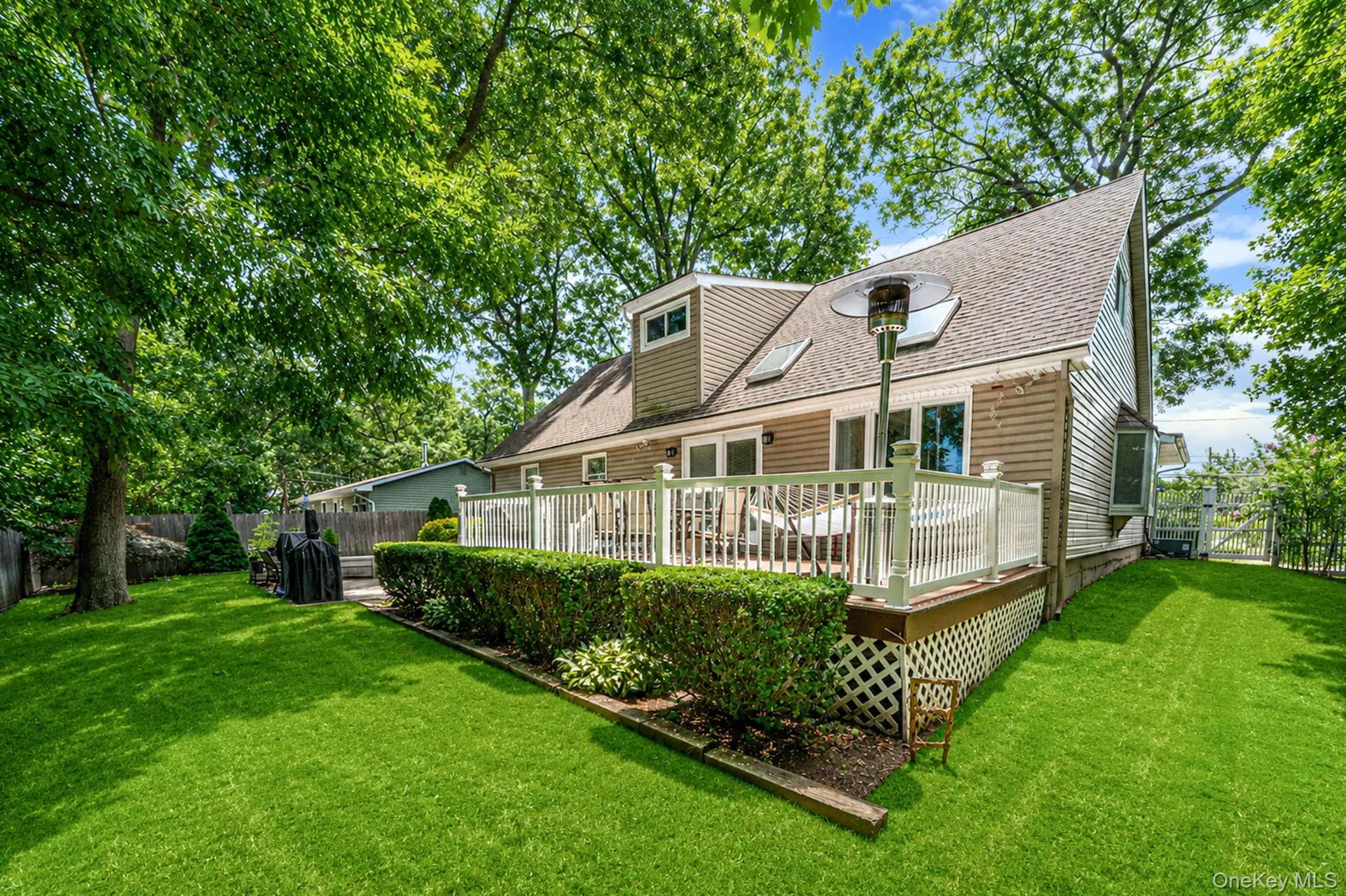 1A Richard Place, Brookhaven, NY, 3 Bedrooms Bedrooms, 8 Rooms Rooms,2 BathroomsBathrooms,Residential,For Rent,Richard,0,1028494 1A Richard Place, Brookhaven, NY, 3 Bedrooms Bedrooms, 8 Rooms Rooms,2 BathroomsBathrooms,Residential,For Rent,Richard,0,1028494