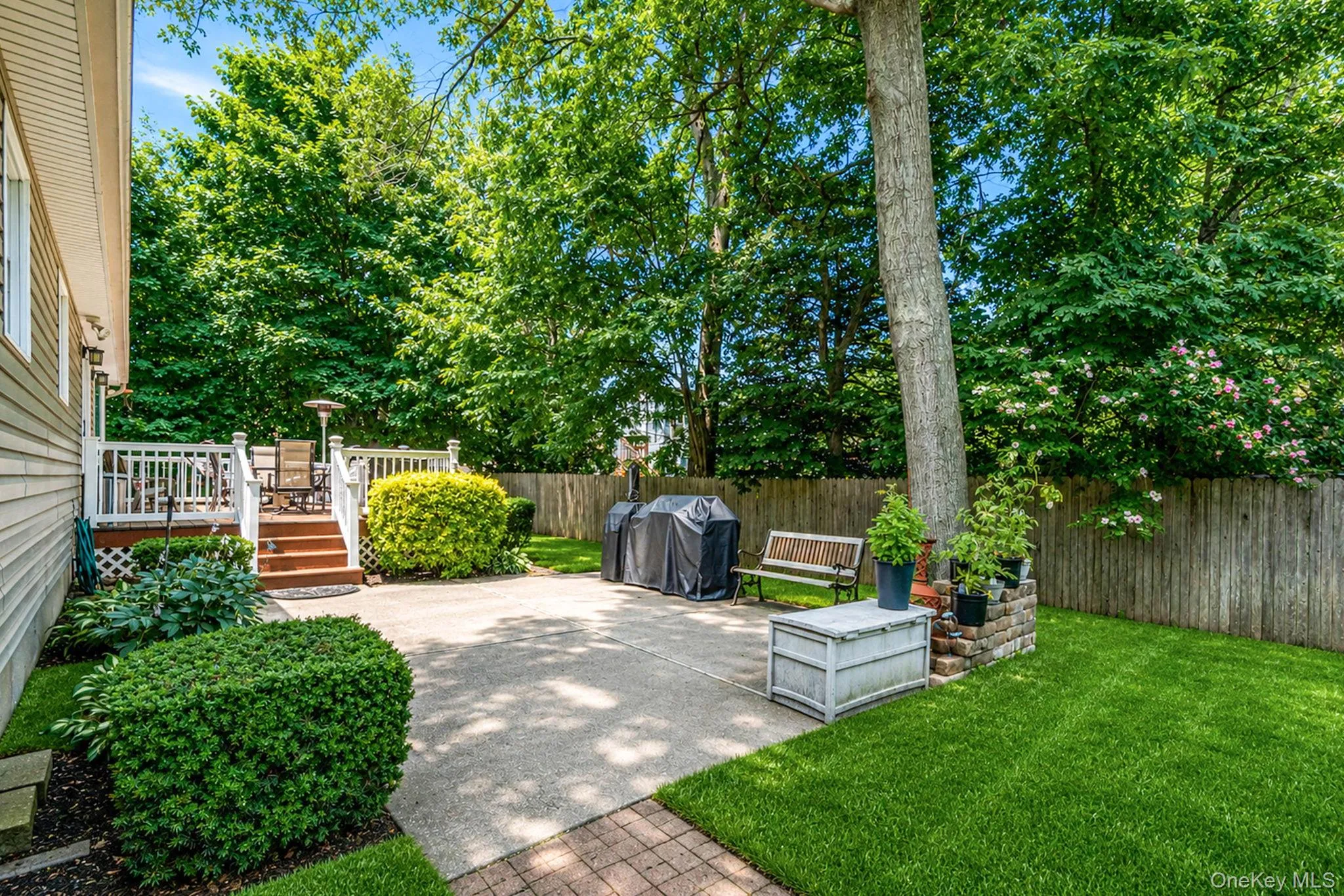 1A Richard Place, Brookhaven, NY, 3 Bedrooms Bedrooms, 8 Rooms Rooms,2 BathroomsBathrooms,Residential,For Rent,Richard,0,1028494 1A Richard Place, Brookhaven, NY, 3 Bedrooms Bedrooms, 8 Rooms Rooms,2 BathroomsBathrooms,Residential,For Rent,Richard,0,1028494
