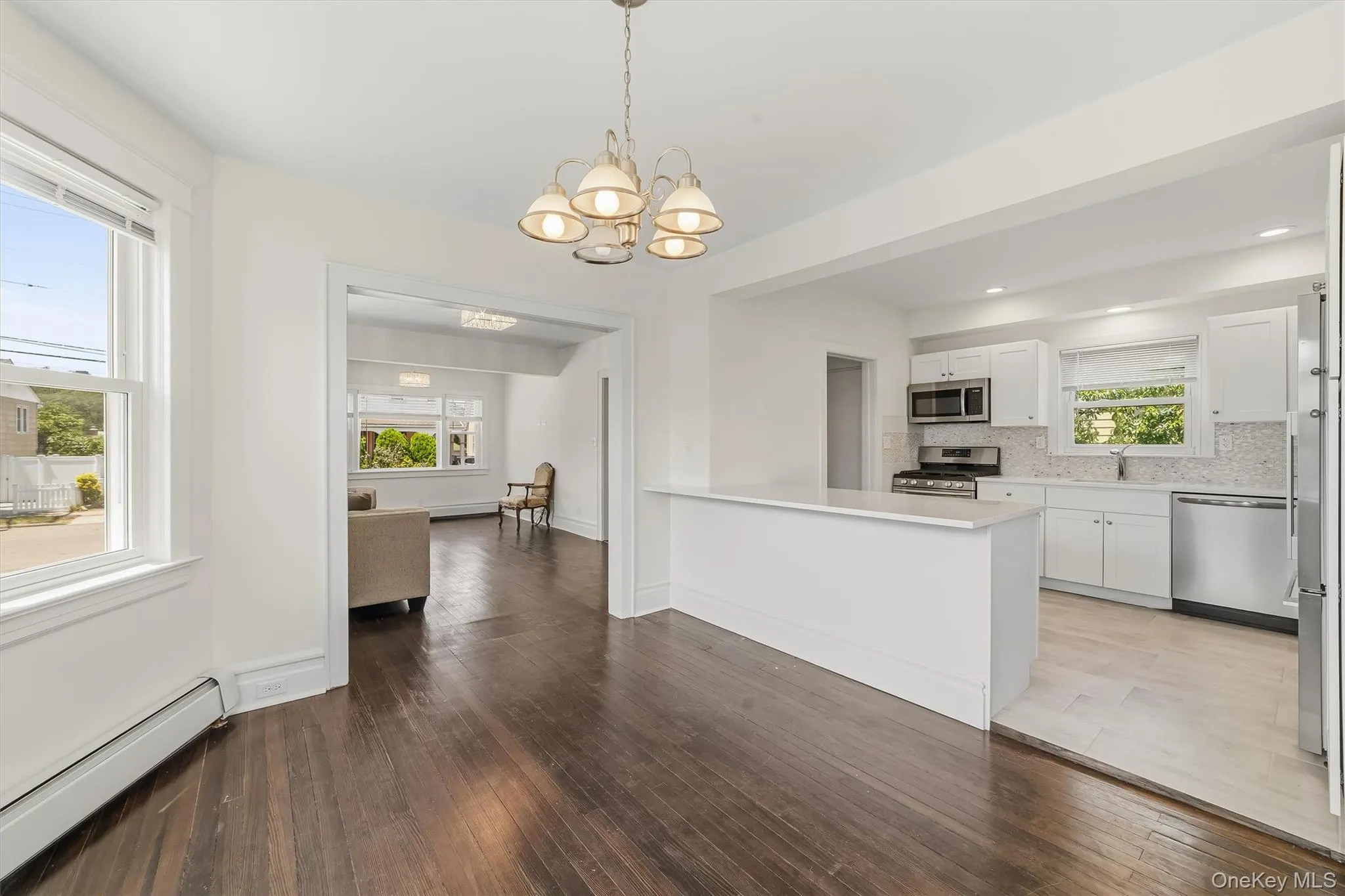 208 Third Avenue, Pelham, NY, 4 Bedrooms Bedrooms, 8 Rooms Rooms,3 BathroomsBathrooms,Residential,For Rent,Third,0,1028495 208 Third Avenue, Pelham, NY, 4 Bedrooms Bedrooms, 8 Rooms Rooms,3 BathroomsBathrooms,Residential,For Rent,Third,0,1028495
