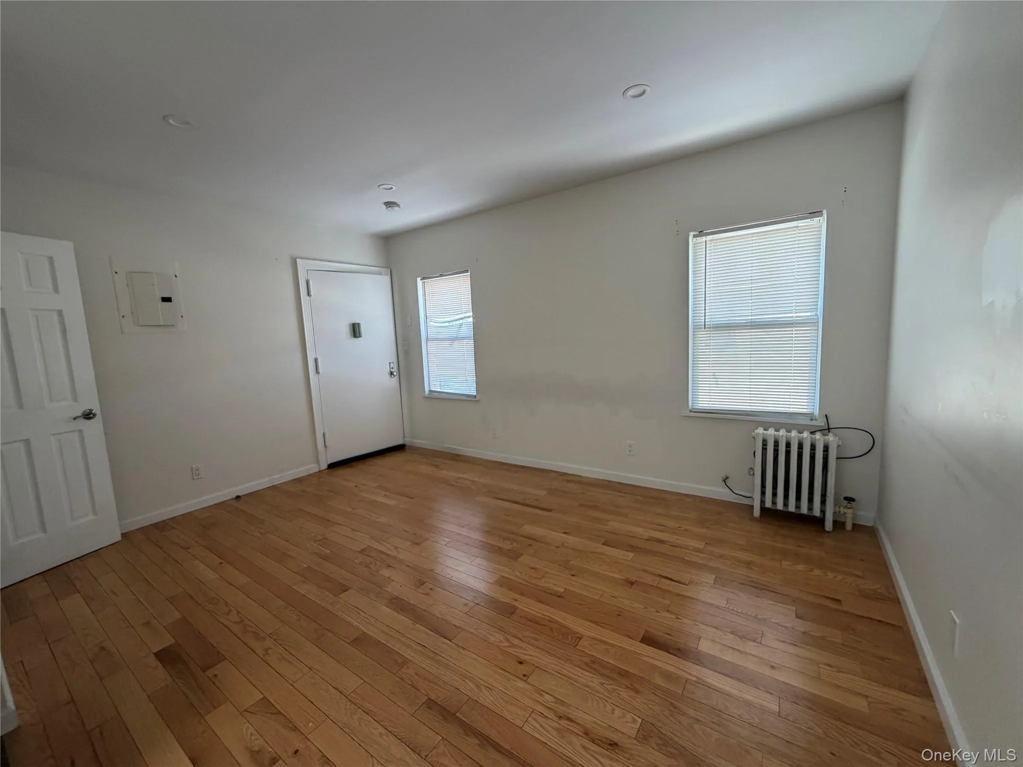 117-02 Liberty Avenue, New York, NY, 2 Bedrooms Bedrooms, 4 Rooms Rooms,1 BathroomBathrooms,Residential Lease,For Rent,Liberty,0,1028498 117-02 Liberty Avenue, New York, NY, 2 Bedrooms Bedrooms, 4 Rooms Rooms,1 BathroomBathrooms,Residential Lease,For Rent,Liberty,0,1028498