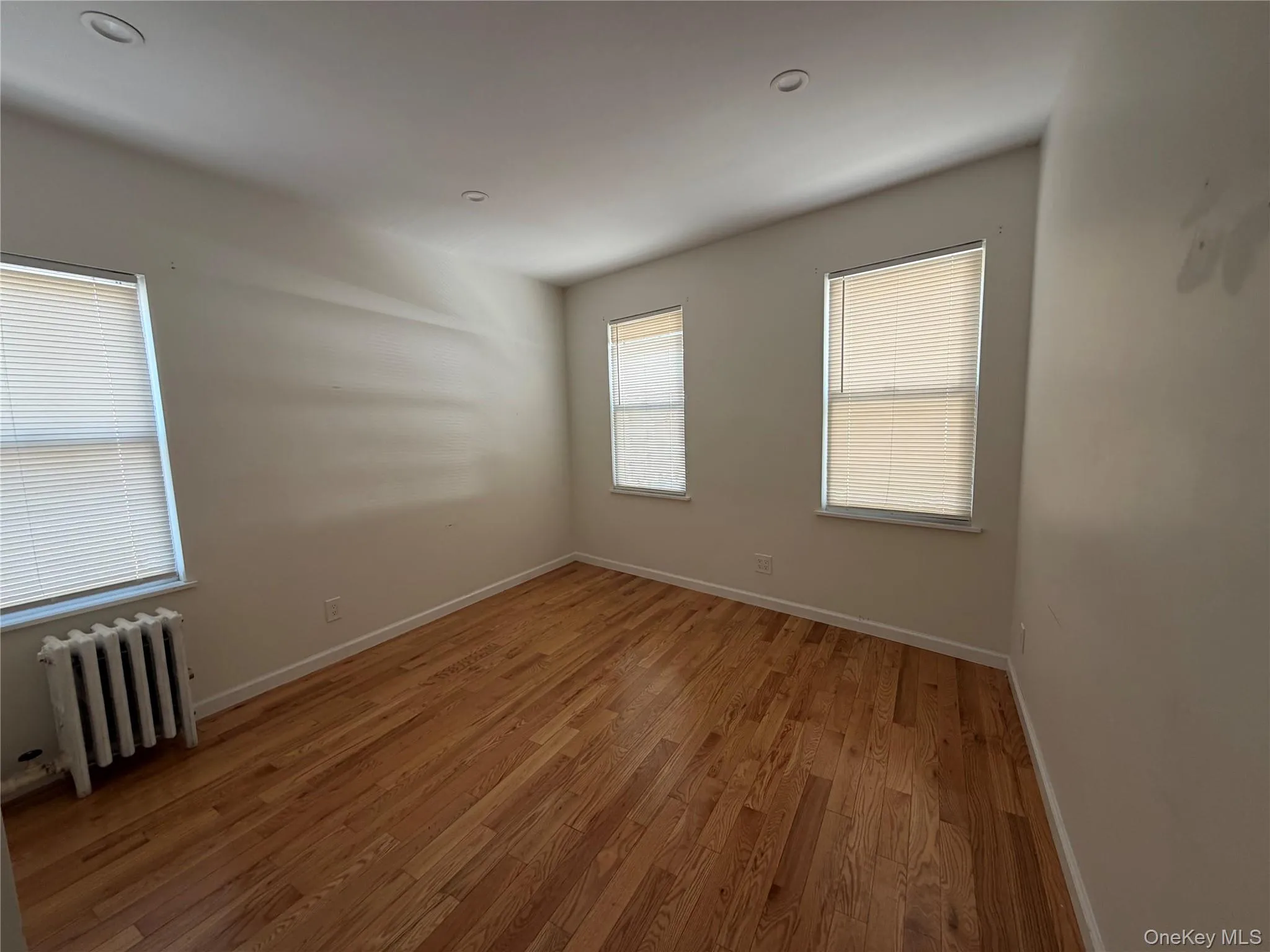 117-02 Liberty Avenue, New York, NY, 2 Bedrooms Bedrooms, 4 Rooms Rooms,1 BathroomBathrooms,Residential Lease,For Rent,Liberty,0,1028498 117-02 Liberty Avenue, New York, NY, 2 Bedrooms Bedrooms, 4 Rooms Rooms,1 BathroomBathrooms,Residential Lease,For Rent,Liberty,0,1028498
