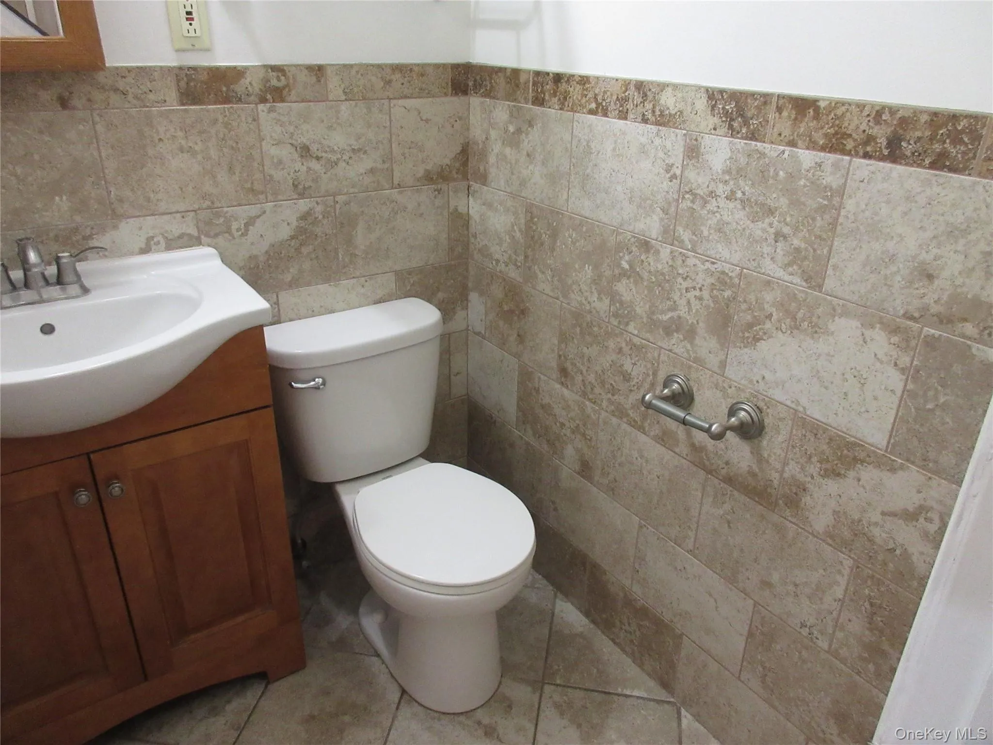 108 Coolidge Street, Haverstraw, NY, 4 Bedrooms Bedrooms, 8 Rooms Rooms,1 BathroomBathrooms,Residential Lease,For Rent,Coolidge,0,1028501 108 Coolidge Street, Haverstraw, NY, 4 Bedrooms Bedrooms, 8 Rooms Rooms,1 BathroomBathrooms,Residential Lease,For Rent,Coolidge,0,1028501