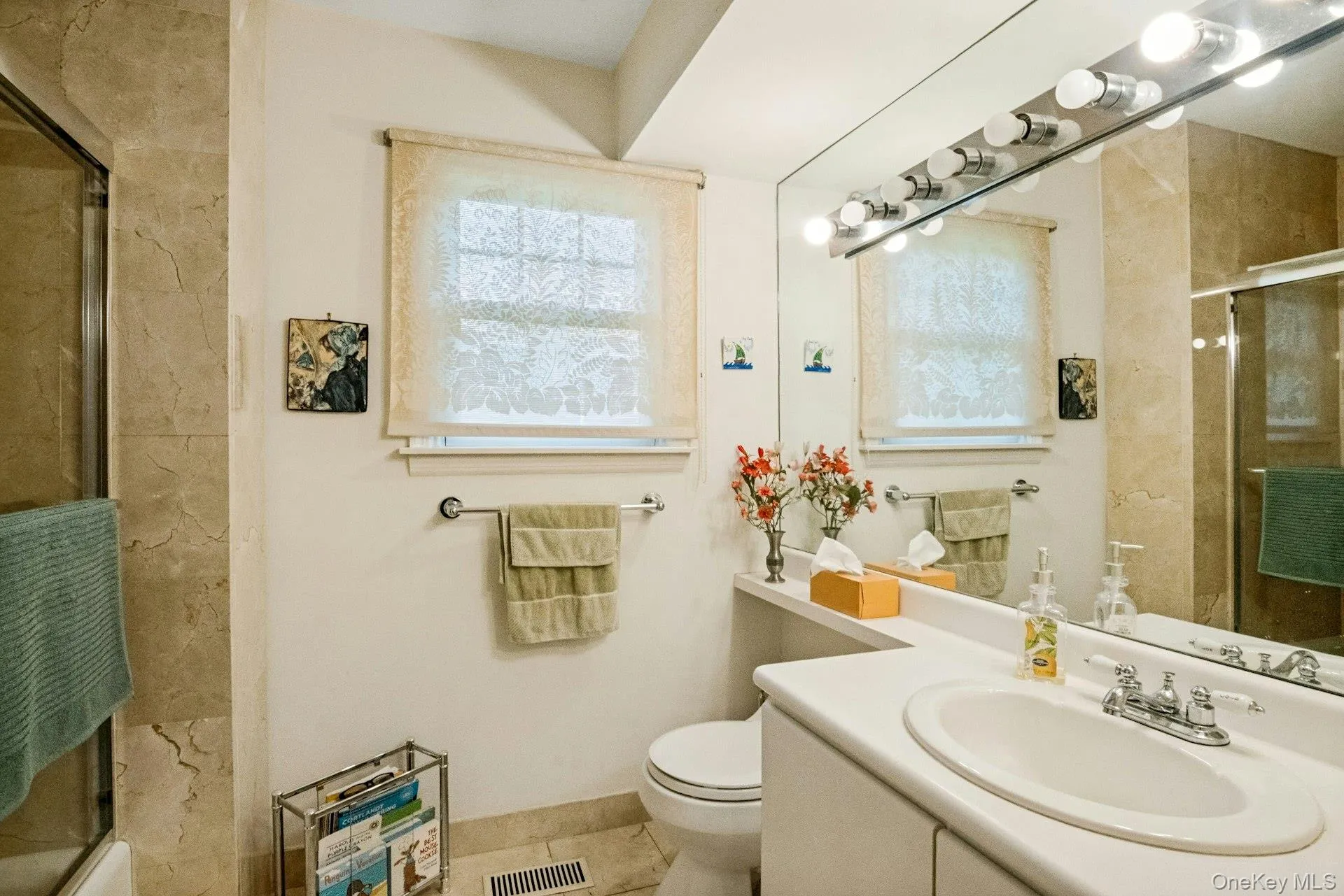 Full bathroom on the main level. Full bathroom on the main level.