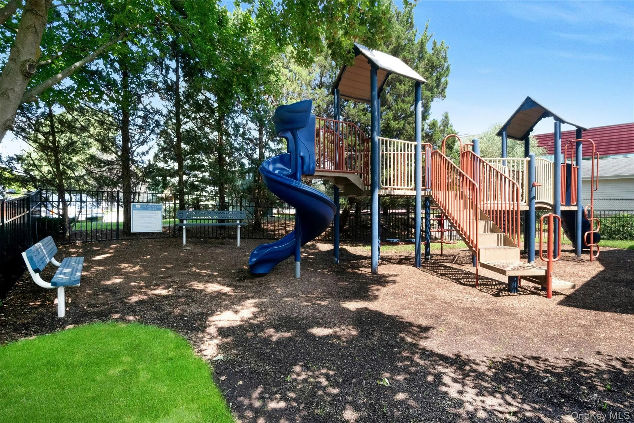 The kids love this playground! The kids love this playground!