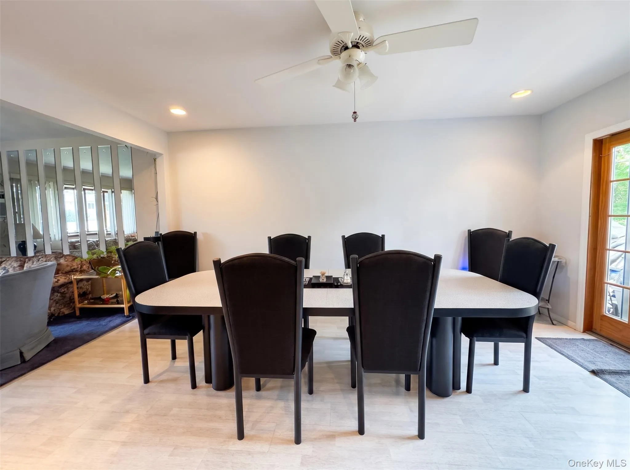 128 James Street, Oyster Bay, NY, 3 Bedrooms Bedrooms, 7 Rooms Rooms,1 BathroomBathrooms,Residential,For Rent,James,0,1028511 128 James Street, Oyster Bay, NY, 3 Bedrooms Bedrooms, 7 Rooms Rooms,1 BathroomBathrooms,Residential,For Rent,James,0,1028511