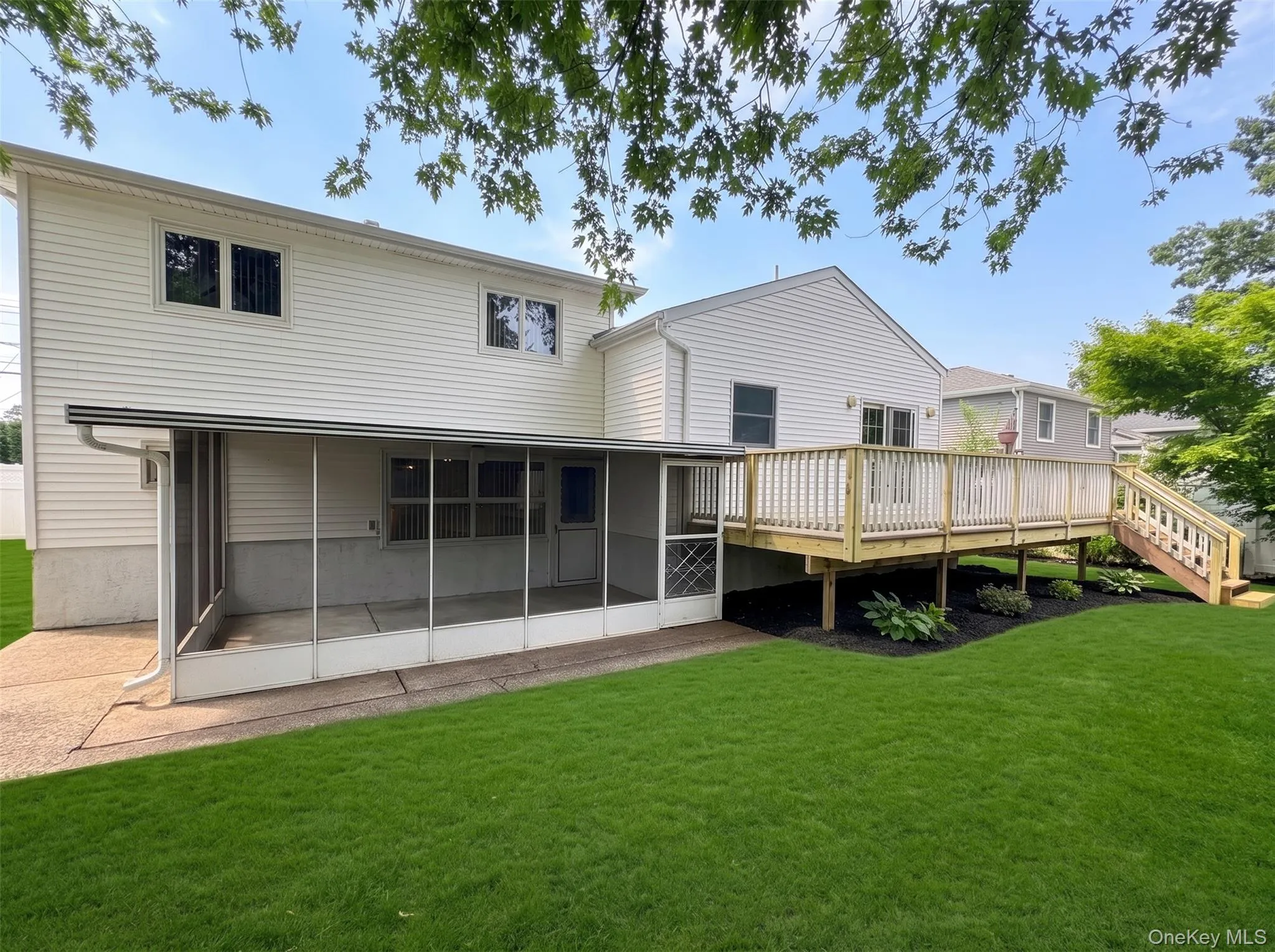 128 James Street, Oyster Bay, NY, 3 Bedrooms Bedrooms, 7 Rooms Rooms,1 BathroomBathrooms,Residential,For Rent,James,0,1028511 128 James Street, Oyster Bay, NY, 3 Bedrooms Bedrooms, 7 Rooms Rooms,1 BathroomBathrooms,Residential,For Rent,James,0,1028511