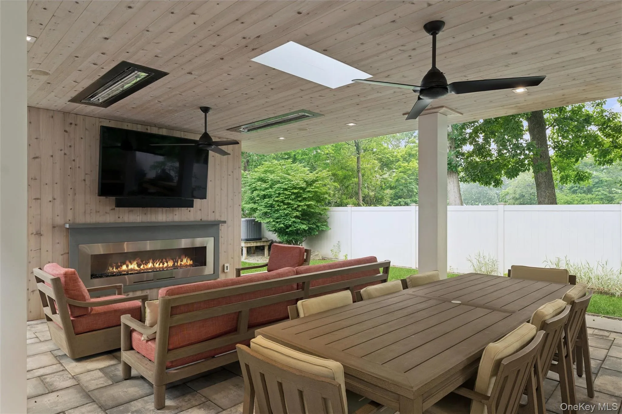 185 Inlet Lane, Southold, NY, 6 Bedrooms Bedrooms, 12 Rooms Rooms,4 BathroomsBathrooms,Residential Lease,For Rent,Inlet,0,1028515 185 Inlet Lane, Southold, NY, 6 Bedrooms Bedrooms, 12 Rooms Rooms,4 BathroomsBathrooms,Residential Lease,For Rent,Inlet,0,1028515