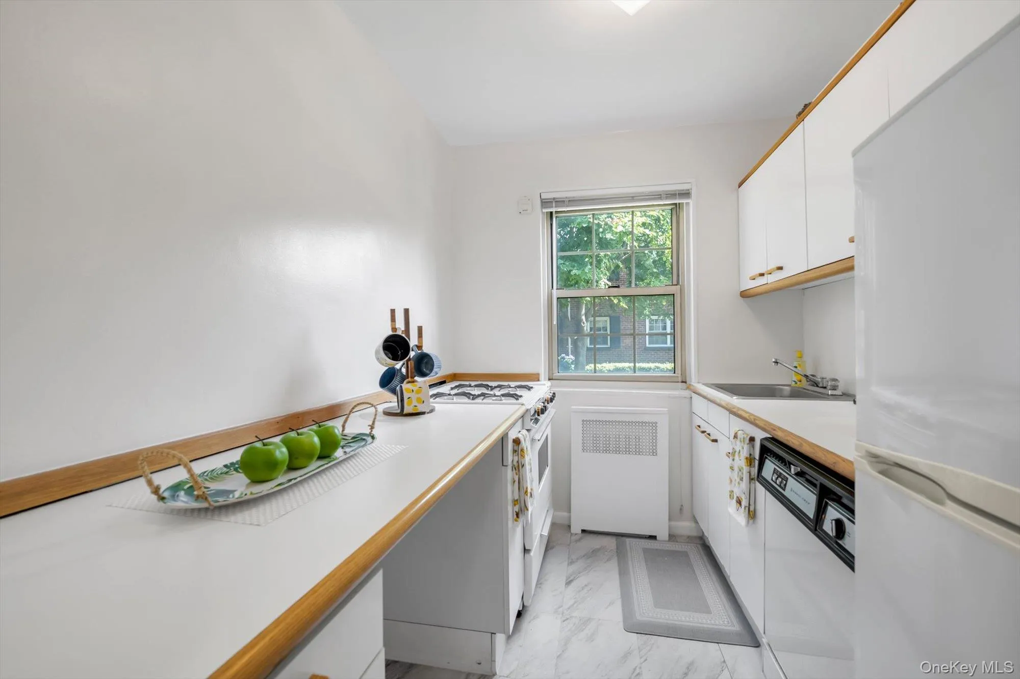69-17 215 Street, New York, NY, 1 Bedroom Bedrooms, 3 Rooms Rooms,1 BathroomBathrooms,Residential,For Rent,215,0,1028518 69-17 215 Street, New York, NY, 1 Bedroom Bedrooms, 3 Rooms Rooms,1 BathroomBathrooms,Residential,For Rent,215,0,1028518