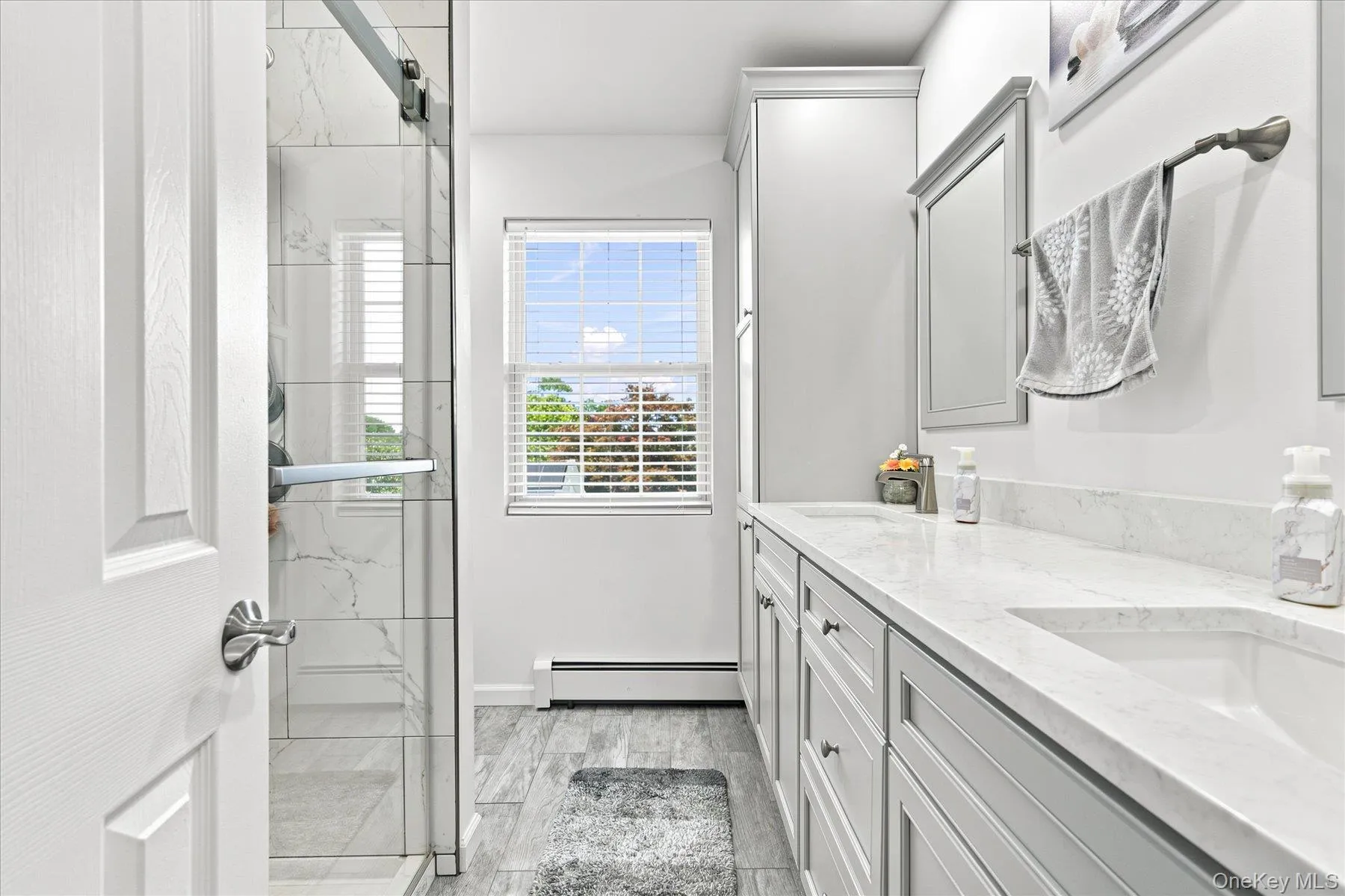 Brand new primary bathroom with instant hot water. Brand new primary bathroom with instant hot water.