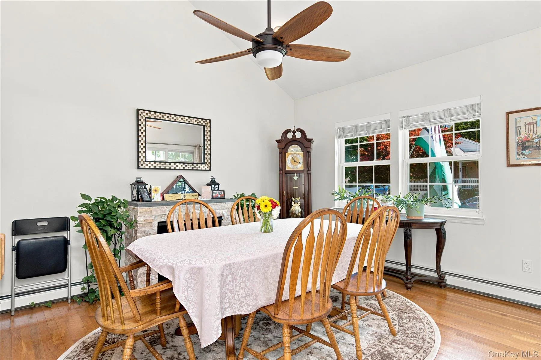 Gleaming hardwood floors, cathedral ceilings, high hats Gleaming hardwood floors, cathedral ceilings, high hats