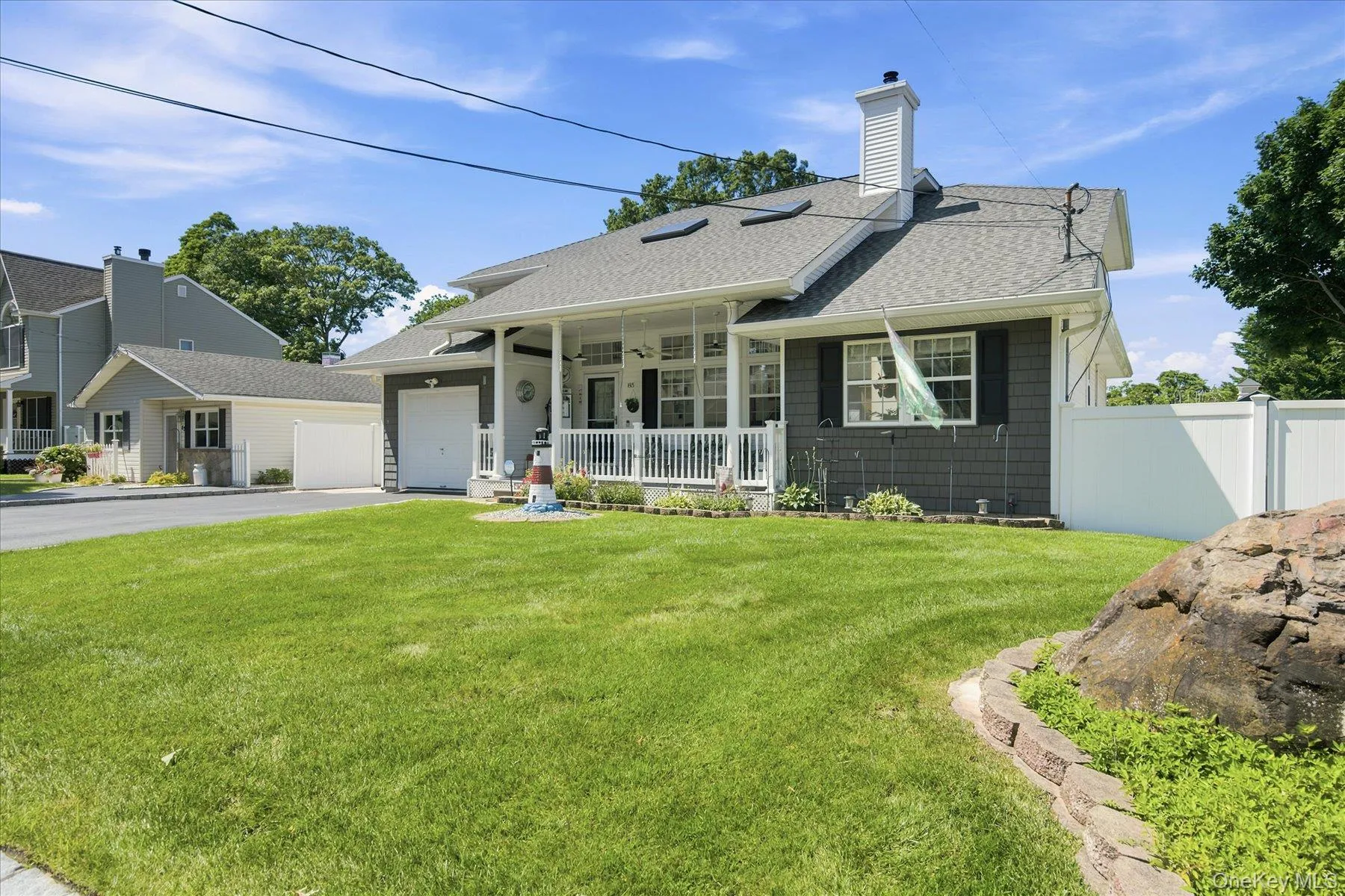 85 Maple Road, Brookhaven, NY, 3 Bedrooms Bedrooms, 8 Rooms Rooms,3 BathroomsBathrooms,Residential,For Rent,Maple,0,1028520 85 Maple Road, Brookhaven, NY, 3 Bedrooms Bedrooms, 8 Rooms Rooms,3 BathroomsBathrooms,Residential,For Rent,Maple,0,1028520