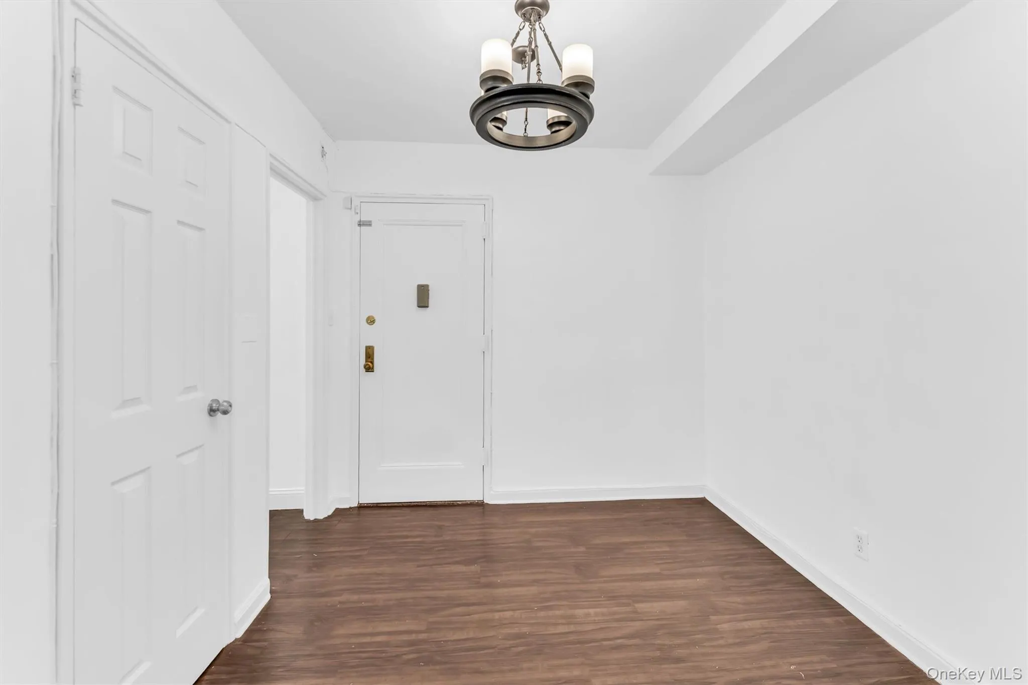 36 Cathedral Avenue, Hempstead, NY, 2 Bedrooms Bedrooms, 4 Rooms Rooms,1 BathroomBathrooms,Residential,For Rent,Cathedral,0,1028525 36 Cathedral Avenue, Hempstead, NY, 2 Bedrooms Bedrooms, 4 Rooms Rooms,1 BathroomBathrooms,Residential,For Rent,Cathedral,0,1028525