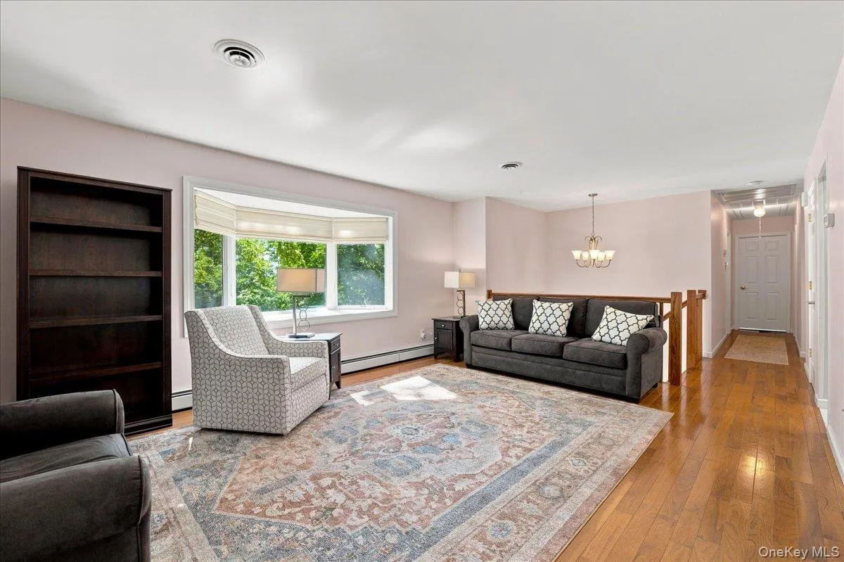 20 Lancaster Lane, Ramapo, NY, 4 Bedrooms Bedrooms, 8 Rooms Rooms,2 BathroomsBathrooms,Residential,For Rent,Lancaster,0,1028526 20 Lancaster Lane, Ramapo, NY, 4 Bedrooms Bedrooms, 8 Rooms Rooms,2 BathroomsBathrooms,Residential,For Rent,Lancaster,0,1028526