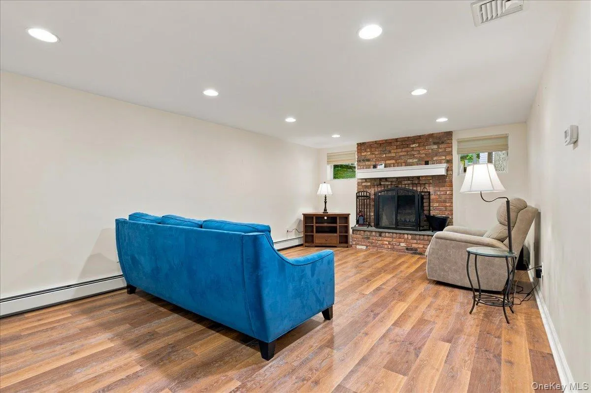 20 Lancaster Lane, Ramapo, NY, 4 Bedrooms Bedrooms, 8 Rooms Rooms,2 BathroomsBathrooms,Residential,For Rent,Lancaster,0,1028526 20 Lancaster Lane, Ramapo, NY, 4 Bedrooms Bedrooms, 8 Rooms Rooms,2 BathroomsBathrooms,Residential,For Rent,Lancaster,0,1028526