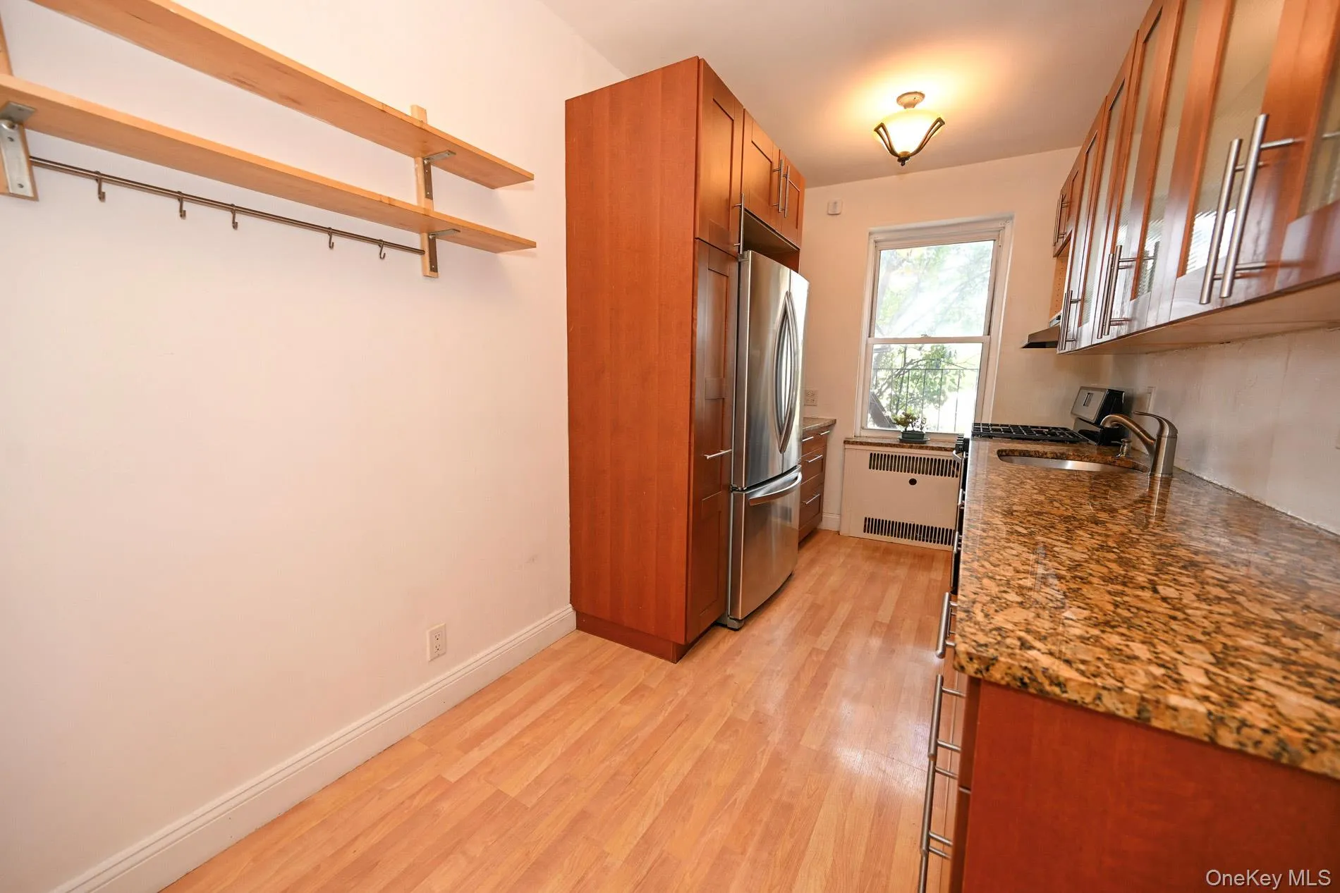 61-41 Saunders Street, New York, NY, 2 Bedrooms Bedrooms, 4 Rooms Rooms,1 BathroomBathrooms,Residential,For Rent,Saunders,0,1028528 61-41 Saunders Street, New York, NY, 2 Bedrooms Bedrooms, 4 Rooms Rooms,1 BathroomBathrooms,Residential,For Rent,Saunders,0,1028528
