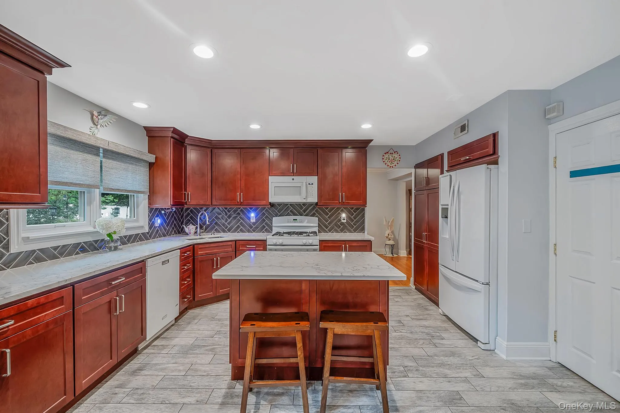 5 Rockhill Road, Brookhaven, NY, 4 Bedrooms Bedrooms, 8 Rooms Rooms,2 BathroomsBathrooms,Residential,For Rent,Rockhill,0,1028529 5 Rockhill Road, Brookhaven, NY, 4 Bedrooms Bedrooms, 8 Rooms Rooms,2 BathroomsBathrooms,Residential,For Rent,Rockhill,0,1028529