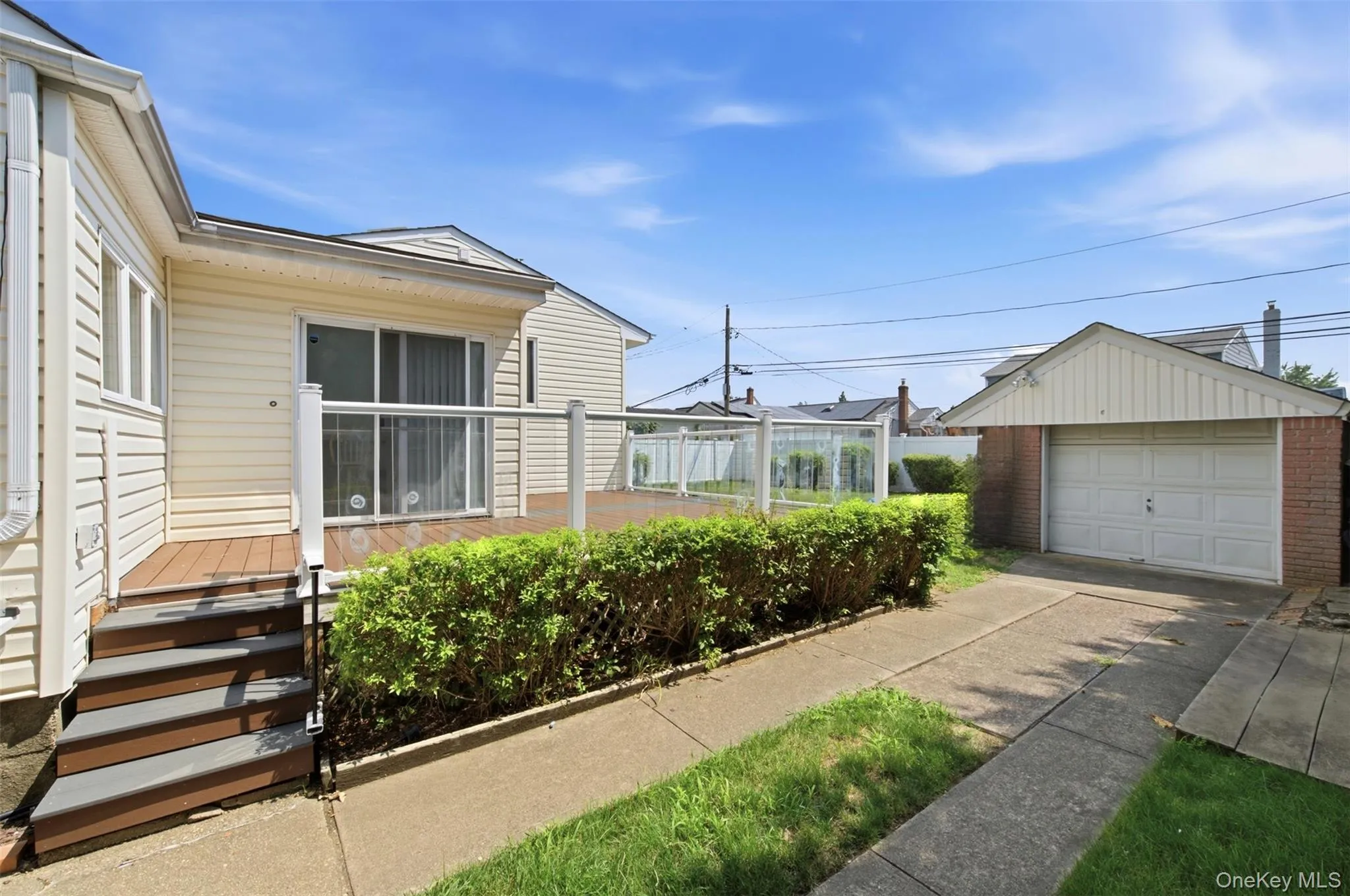 160 Clearmeadow Drive, Hempstead, NY, 4 Bedrooms Bedrooms, 7 Rooms Rooms,2 BathroomsBathrooms,Residential,For Rent,Clearmeadow,0,1028531 160 Clearmeadow Drive, Hempstead, NY, 4 Bedrooms Bedrooms, 7 Rooms Rooms,2 BathroomsBathrooms,Residential,For Rent,Clearmeadow,0,1028531