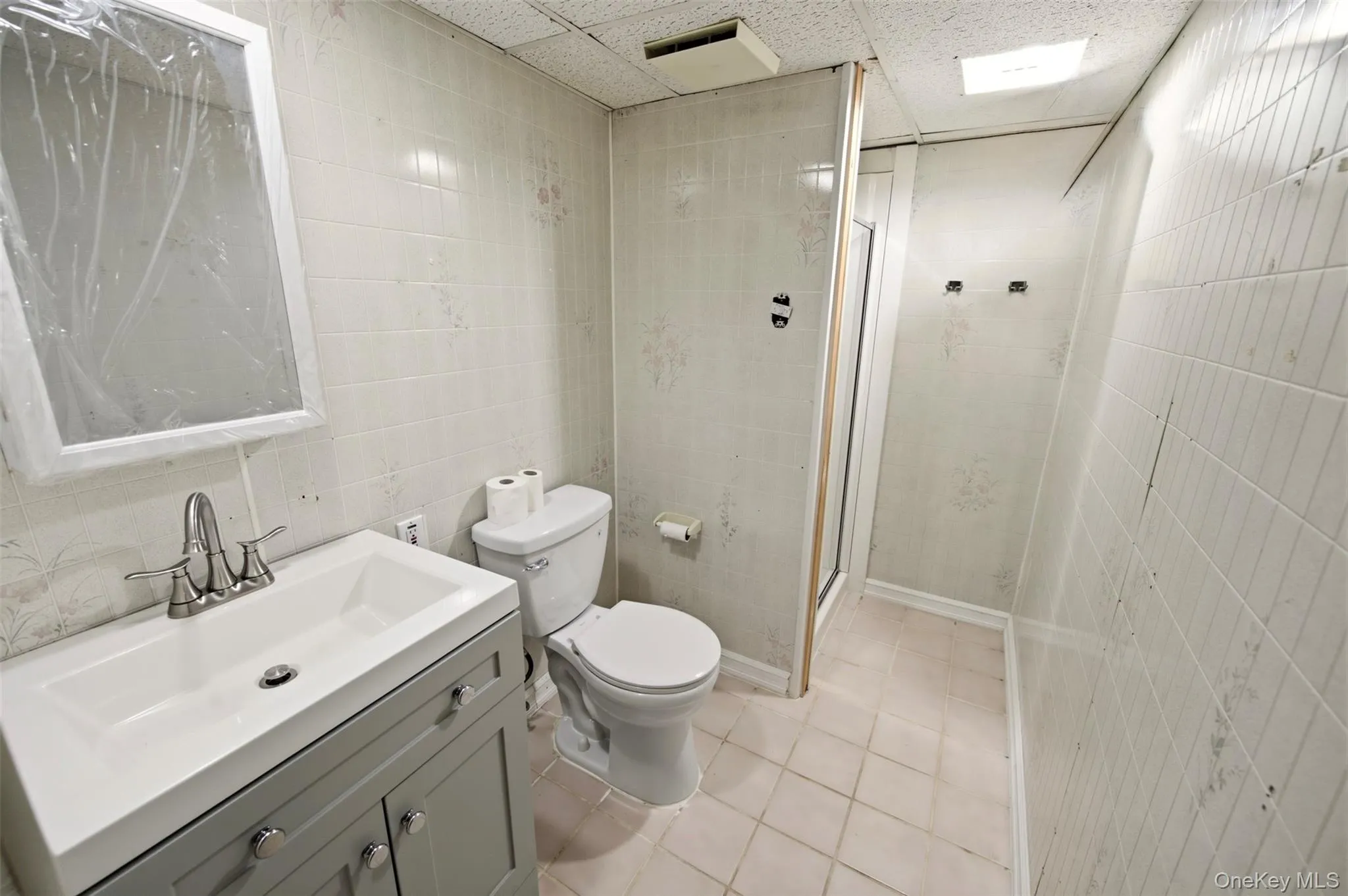 160 Clearmeadow Drive, Hempstead, NY, 4 Bedrooms Bedrooms, 7 Rooms Rooms,2 BathroomsBathrooms,Residential,For Rent,Clearmeadow,0,1028531 160 Clearmeadow Drive, Hempstead, NY, 4 Bedrooms Bedrooms, 7 Rooms Rooms,2 BathroomsBathrooms,Residential,For Rent,Clearmeadow,0,1028531