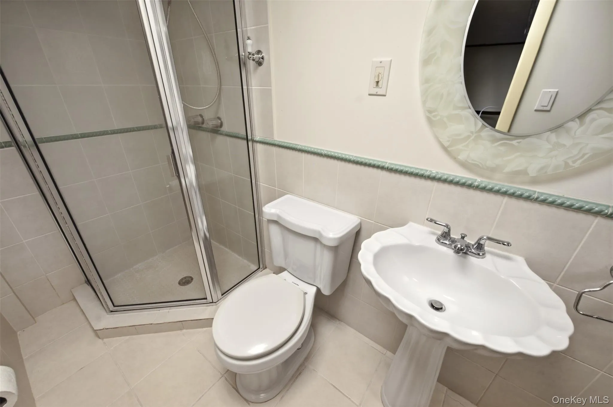 160 Clearmeadow Drive, Hempstead, NY, 4 Bedrooms Bedrooms, 7 Rooms Rooms,2 BathroomsBathrooms,Residential,For Rent,Clearmeadow,0,1028531 160 Clearmeadow Drive, Hempstead, NY, 4 Bedrooms Bedrooms, 7 Rooms Rooms,2 BathroomsBathrooms,Residential,For Rent,Clearmeadow,0,1028531