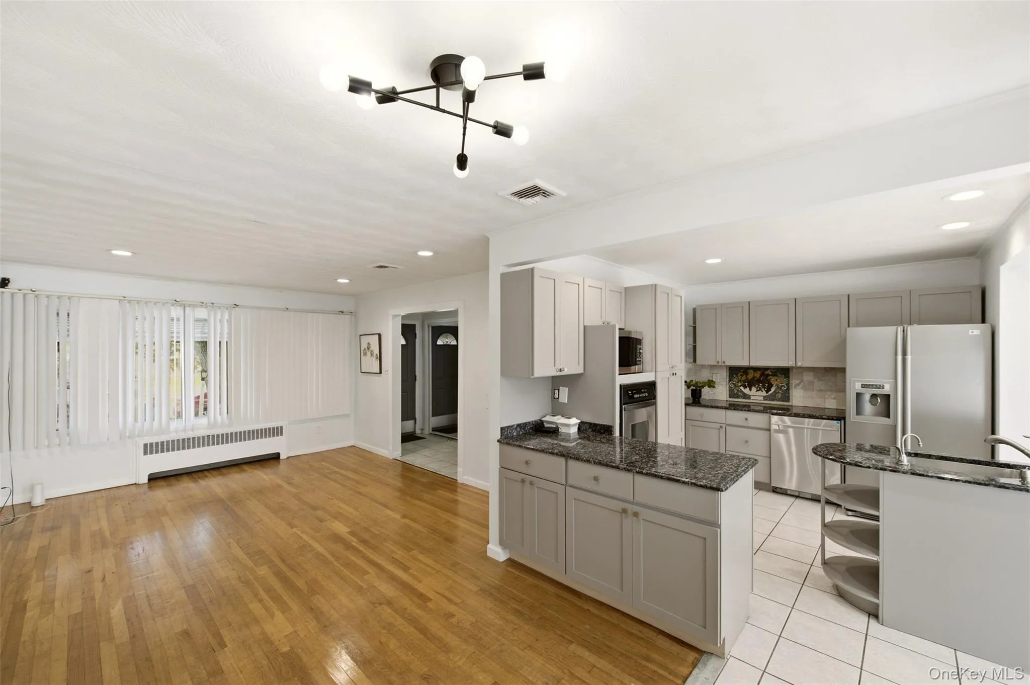 160 Clearmeadow Drive, Hempstead, NY, 4 Bedrooms Bedrooms, 7 Rooms Rooms,2 BathroomsBathrooms,Residential,For Rent,Clearmeadow,0,1028531 160 Clearmeadow Drive, Hempstead, NY, 4 Bedrooms Bedrooms, 7 Rooms Rooms,2 BathroomsBathrooms,Residential,For Rent,Clearmeadow,0,1028531