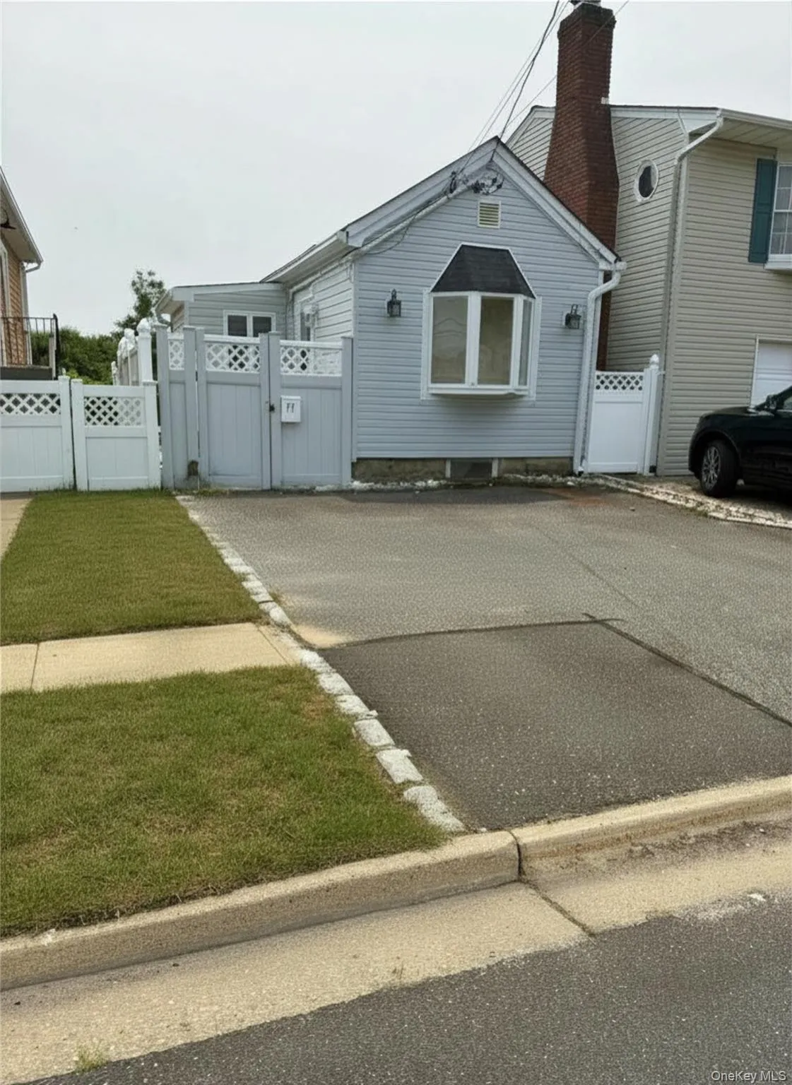 77 Santa Barbara Road, Babylon, NY, 1 Bedroom Bedrooms, 5 Rooms Rooms,1 BathroomBathrooms,Residential Lease,For Rent,Santa Barbara,0,1028536 77 Santa Barbara Road, Babylon, NY, 1 Bedroom Bedrooms, 5 Rooms Rooms,1 BathroomBathrooms,Residential Lease,For Rent,Santa Barbara,0,1028536