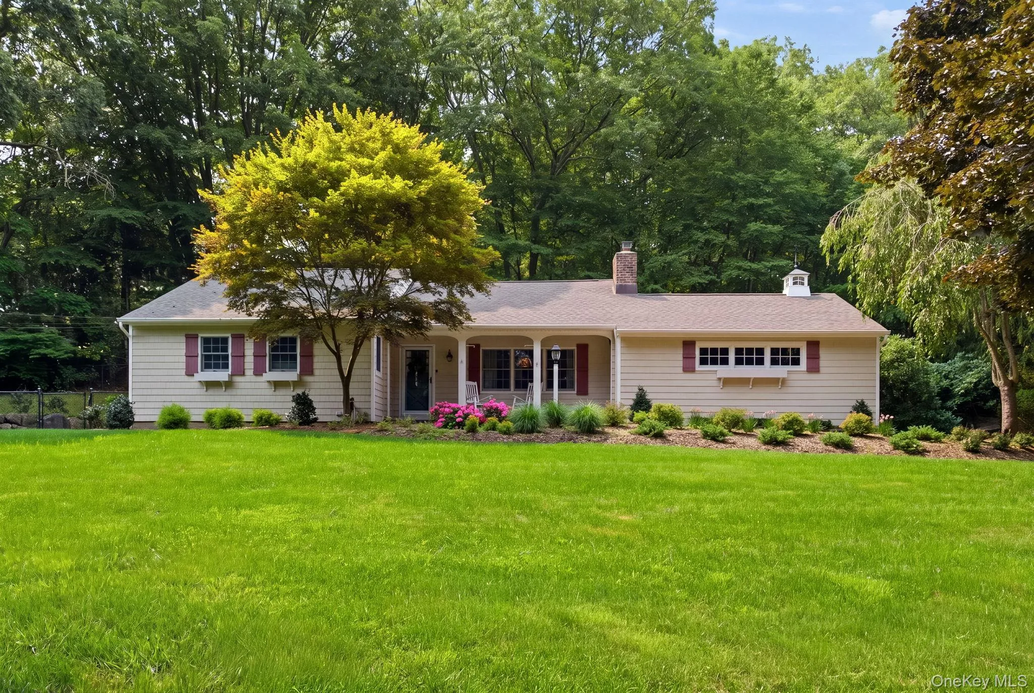 Large Front Property Large Front Property