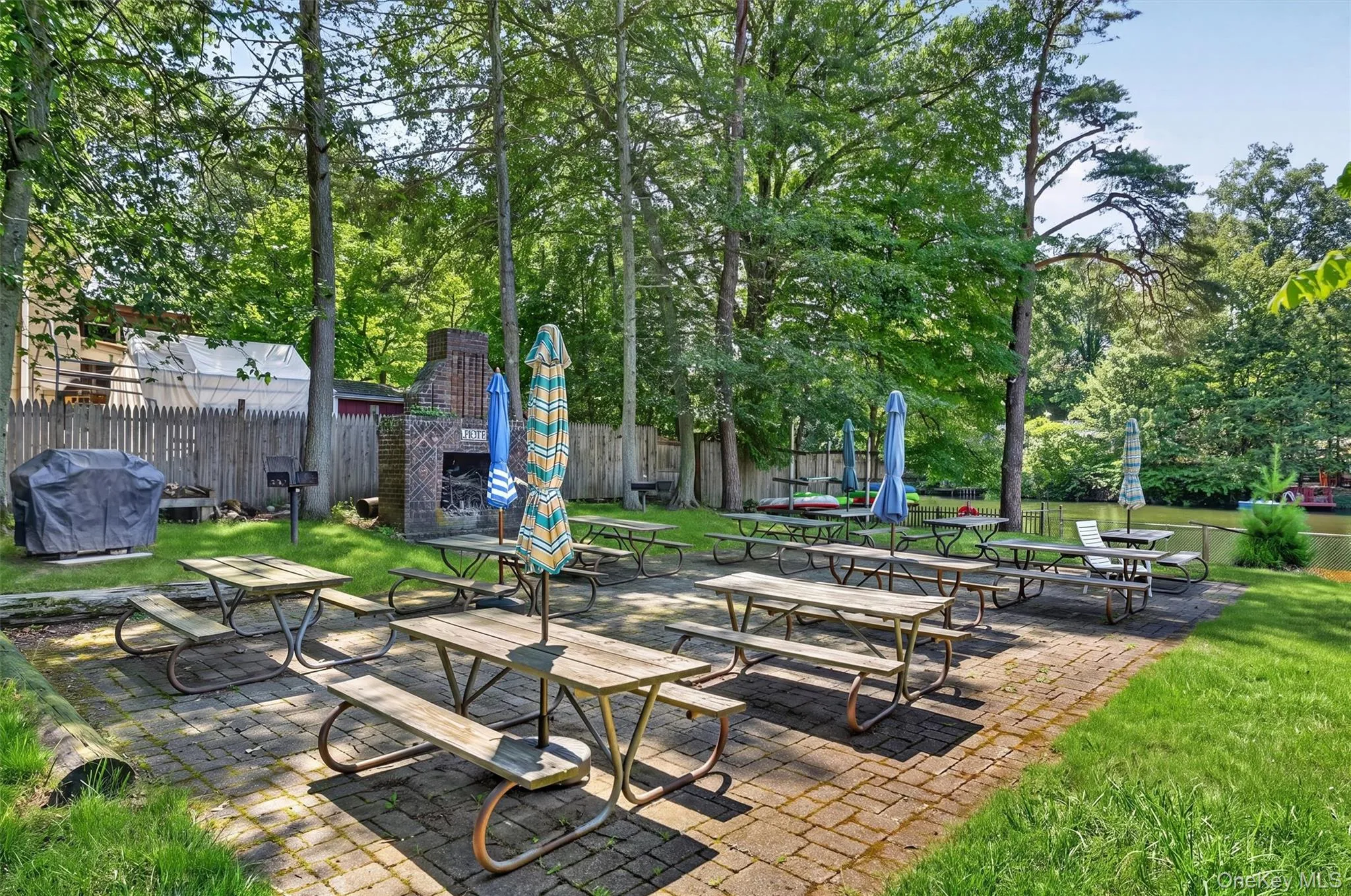 95 Collyer Avenue, Clarkstown, NY, 4 Bedrooms Bedrooms, 13 Rooms Rooms,2 BathroomsBathrooms,Residential,For Rent,Collyer,0,1028541 95 Collyer Avenue, Clarkstown, NY, 4 Bedrooms Bedrooms, 13 Rooms Rooms,2 BathroomsBathrooms,Residential,For Rent,Collyer,0,1028541