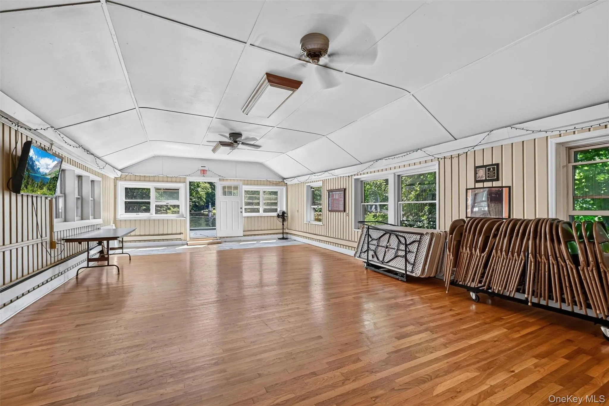 95 Collyer Avenue, Clarkstown, NY, 4 Bedrooms Bedrooms, 13 Rooms Rooms,2 BathroomsBathrooms,Residential,For Rent,Collyer,0,1028541 95 Collyer Avenue, Clarkstown, NY, 4 Bedrooms Bedrooms, 13 Rooms Rooms,2 BathroomsBathrooms,Residential,For Rent,Collyer,0,1028541