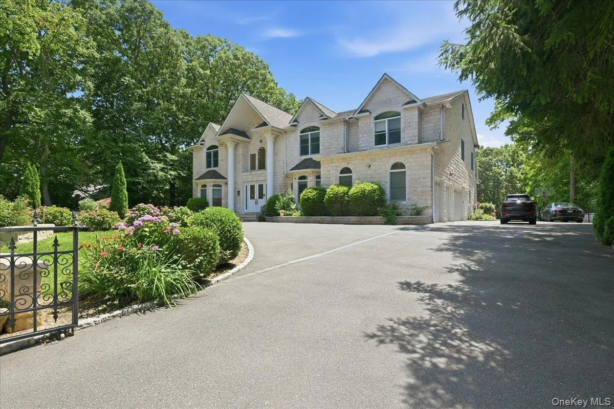 8 Headley Way, Oyster Bay, NY, 5 Bedrooms Bedrooms, 12 Rooms Rooms,5 BathroomsBathrooms,Residential,For Rent,Headley,0,1028542 8 Headley Way, Oyster Bay, NY, 5 Bedrooms Bedrooms, 12 Rooms Rooms,5 BathroomsBathrooms,Residential,For Rent,Headley,0,1028542