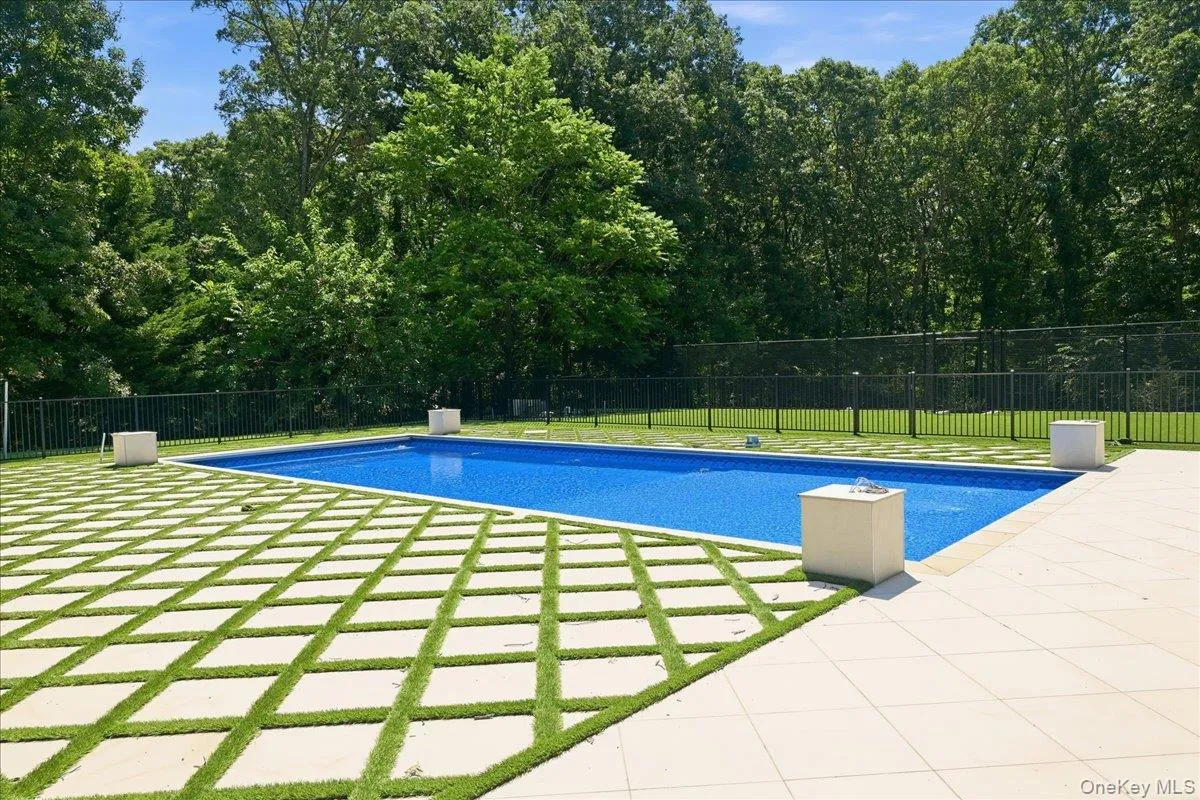 8 Headley Way, Oyster Bay, NY, 5 Bedrooms Bedrooms, 12 Rooms Rooms,5 BathroomsBathrooms,Residential,For Rent,Headley,0,1028542 8 Headley Way, Oyster Bay, NY, 5 Bedrooms Bedrooms, 12 Rooms Rooms,5 BathroomsBathrooms,Residential,For Rent,Headley,0,1028542