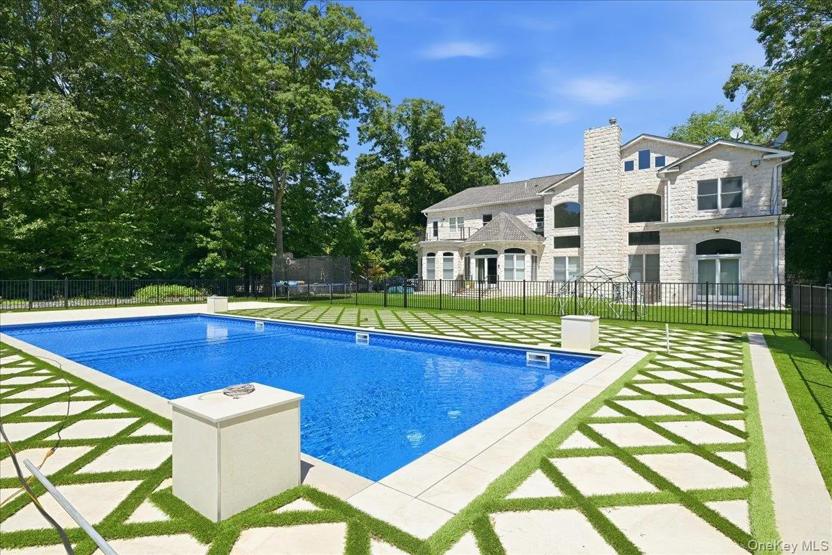 8 Headley Way, Oyster Bay, NY, 5 Bedrooms Bedrooms, 12 Rooms Rooms,5 BathroomsBathrooms,Residential,For Rent,Headley,0,1028542 8 Headley Way, Oyster Bay, NY, 5 Bedrooms Bedrooms, 12 Rooms Rooms,5 BathroomsBathrooms,Residential,For Rent,Headley,0,1028542