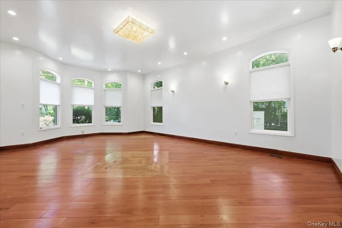 8 Headley Way, Oyster Bay, NY, 5 Bedrooms Bedrooms, 12 Rooms Rooms,5 BathroomsBathrooms,Residential,For Rent,Headley,0,1028542 8 Headley Way, Oyster Bay, NY, 5 Bedrooms Bedrooms, 12 Rooms Rooms,5 BathroomsBathrooms,Residential,For Rent,Headley,0,1028542