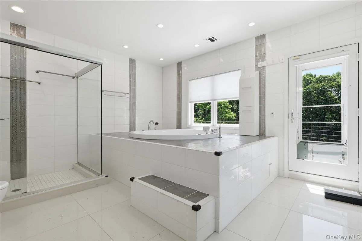 8 Headley Way, Oyster Bay, NY, 5 Bedrooms Bedrooms, 12 Rooms Rooms,5 BathroomsBathrooms,Residential,For Rent,Headley,0,1028542 8 Headley Way, Oyster Bay, NY, 5 Bedrooms Bedrooms, 12 Rooms Rooms,5 BathroomsBathrooms,Residential,For Rent,Headley,0,1028542
