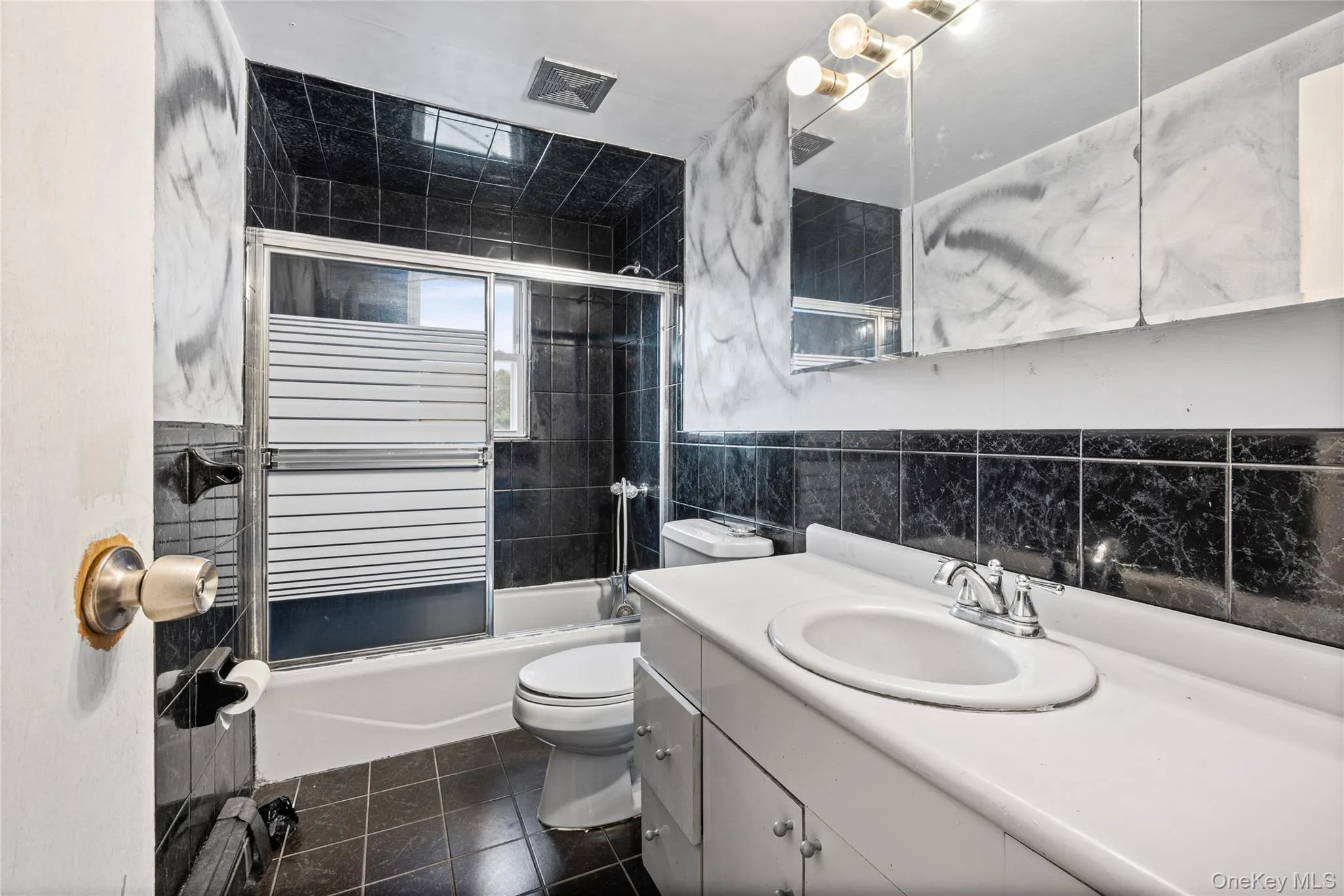 2728 Concord Drive, Hempstead, NY, 4 Bedrooms Bedrooms, 7 Rooms Rooms,2 BathroomsBathrooms,Residential,For Rent,Concord,0,1028544 2728 Concord Drive, Hempstead, NY, 4 Bedrooms Bedrooms, 7 Rooms Rooms,2 BathroomsBathrooms,Residential,For Rent,Concord,0,1028544