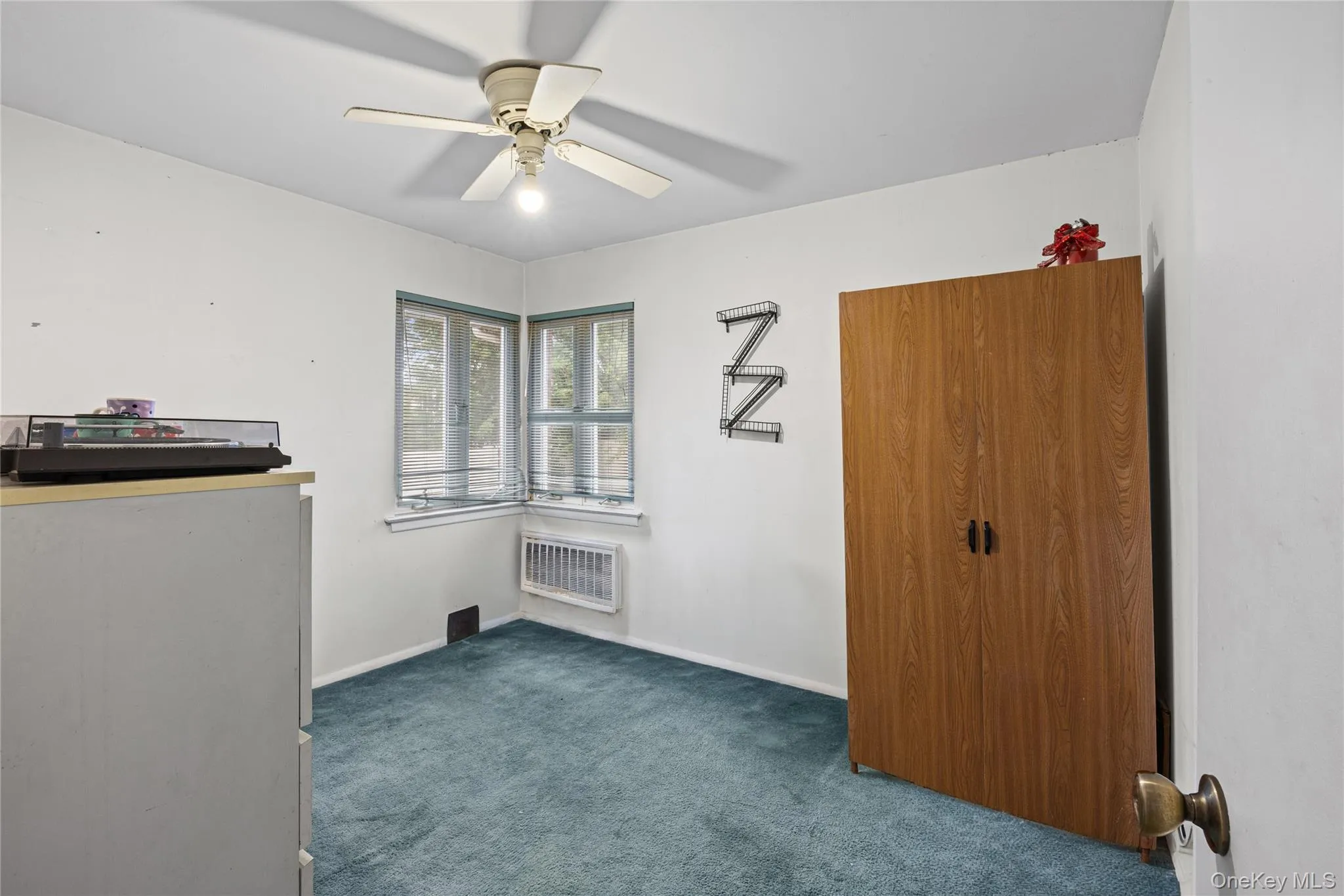 2728 Concord Drive, Hempstead, NY, 4 Bedrooms Bedrooms, 7 Rooms Rooms,2 BathroomsBathrooms,Residential,For Rent,Concord,0,1028544 2728 Concord Drive, Hempstead, NY, 4 Bedrooms Bedrooms, 7 Rooms Rooms,2 BathroomsBathrooms,Residential,For Rent,Concord,0,1028544