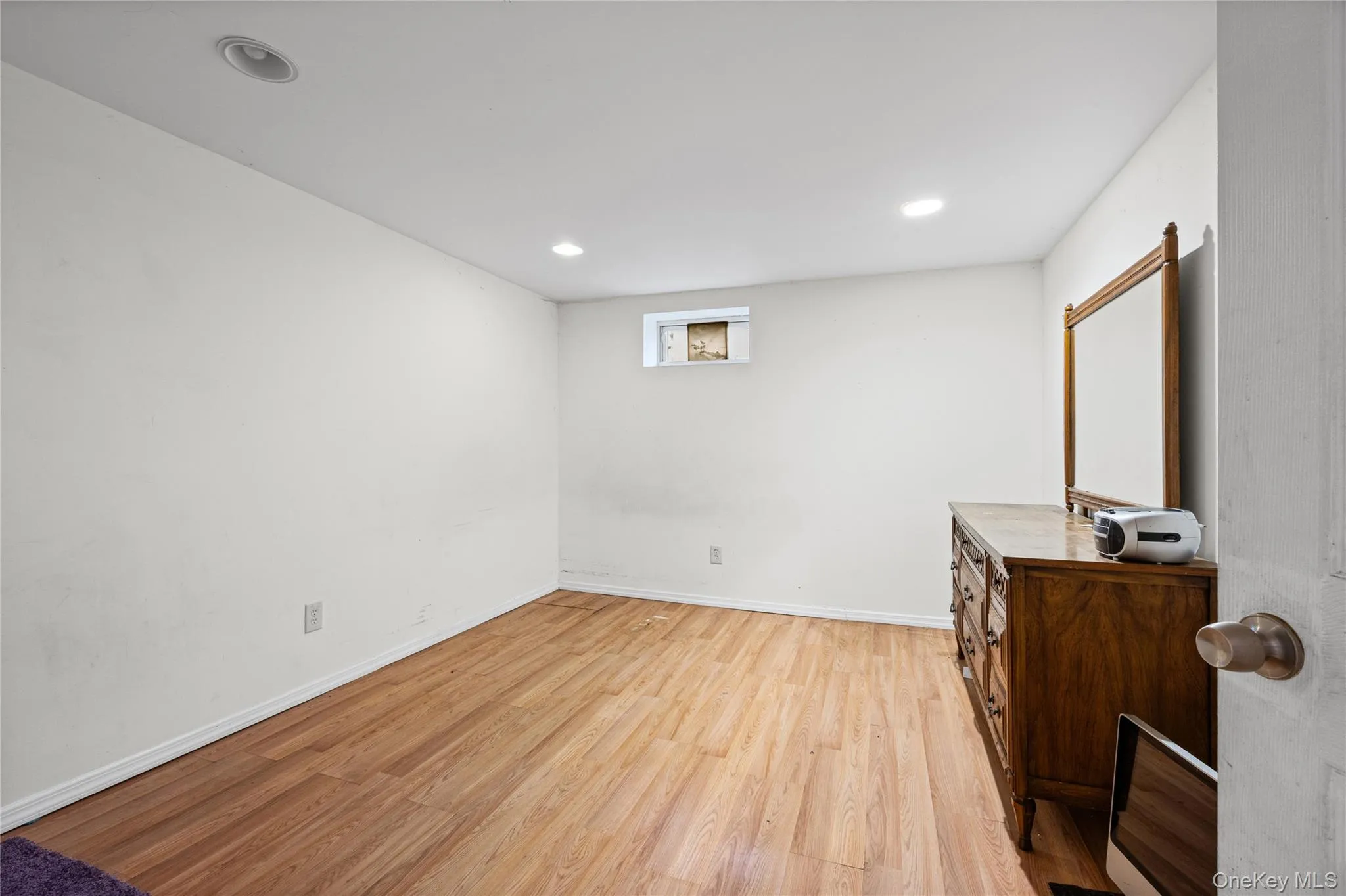 2728 Concord Drive, Hempstead, NY, 4 Bedrooms Bedrooms, 7 Rooms Rooms,2 BathroomsBathrooms,Residential,For Rent,Concord,0,1028544 2728 Concord Drive, Hempstead, NY, 4 Bedrooms Bedrooms, 7 Rooms Rooms,2 BathroomsBathrooms,Residential,For Rent,Concord,0,1028544