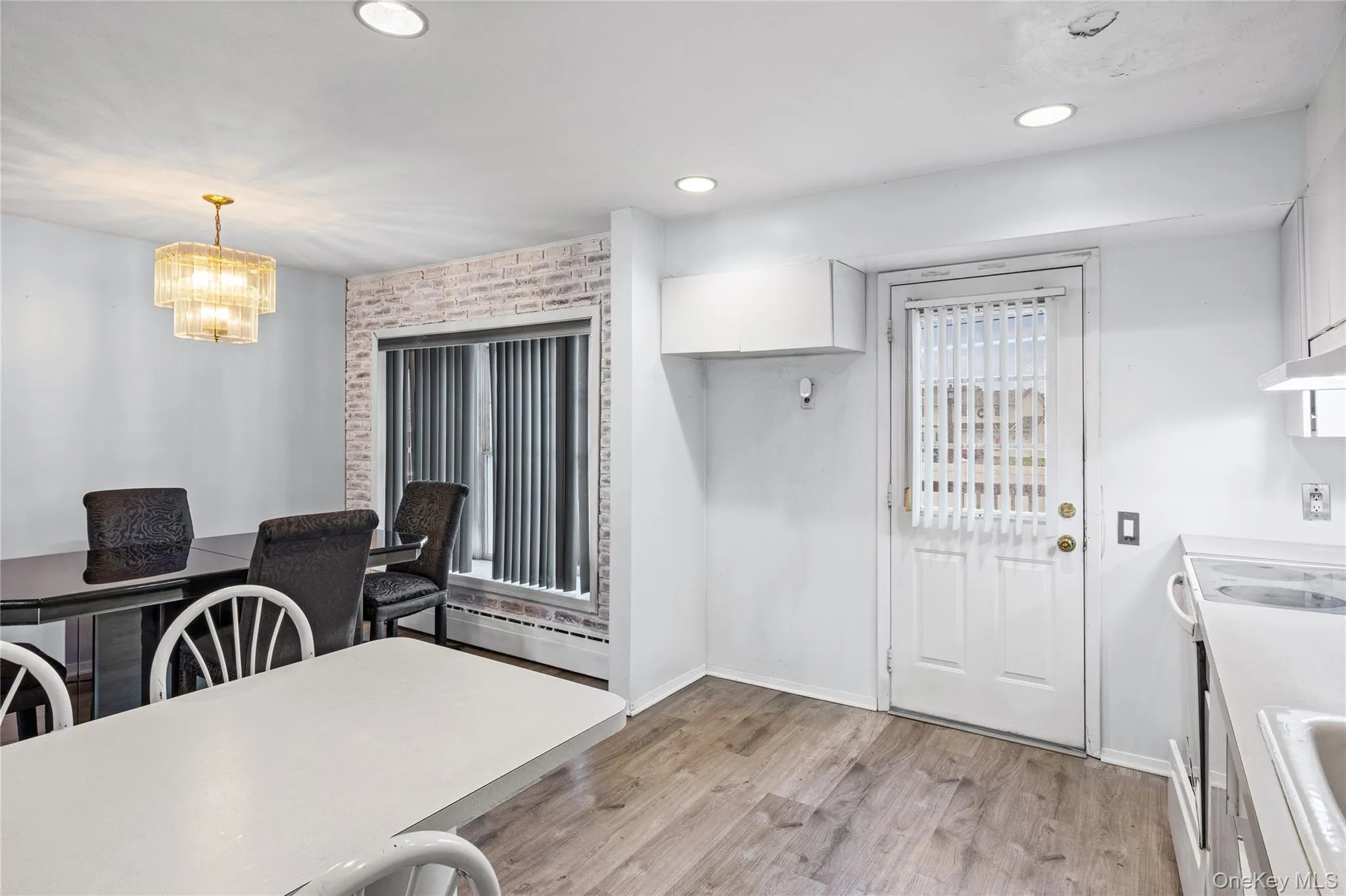 2728 Concord Drive, Hempstead, NY, 4 Bedrooms Bedrooms, 7 Rooms Rooms,2 BathroomsBathrooms,Residential,For Rent,Concord,0,1028544 2728 Concord Drive, Hempstead, NY, 4 Bedrooms Bedrooms, 7 Rooms Rooms,2 BathroomsBathrooms,Residential,For Rent,Concord,0,1028544