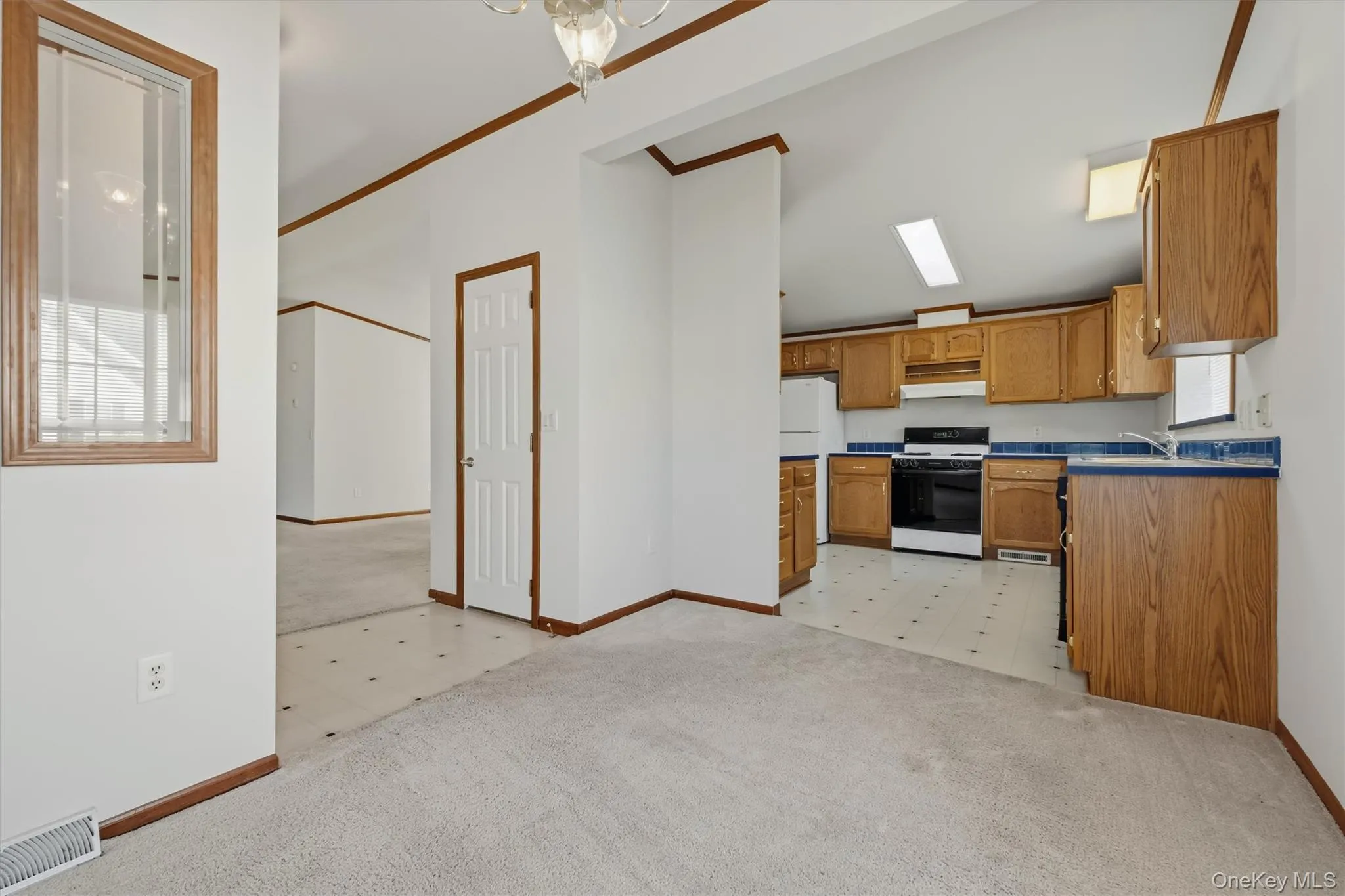 1 Palm Circle, Poughkeepsie (town), NY, 3 Bedrooms Bedrooms, 9 Rooms Rooms,2 BathroomsBathrooms,Residential,For Rent,Palm,0,1028550 1 Palm Circle, Poughkeepsie (town), NY, 3 Bedrooms Bedrooms, 9 Rooms Rooms,2 BathroomsBathrooms,Residential,For Rent,Palm,0,1028550