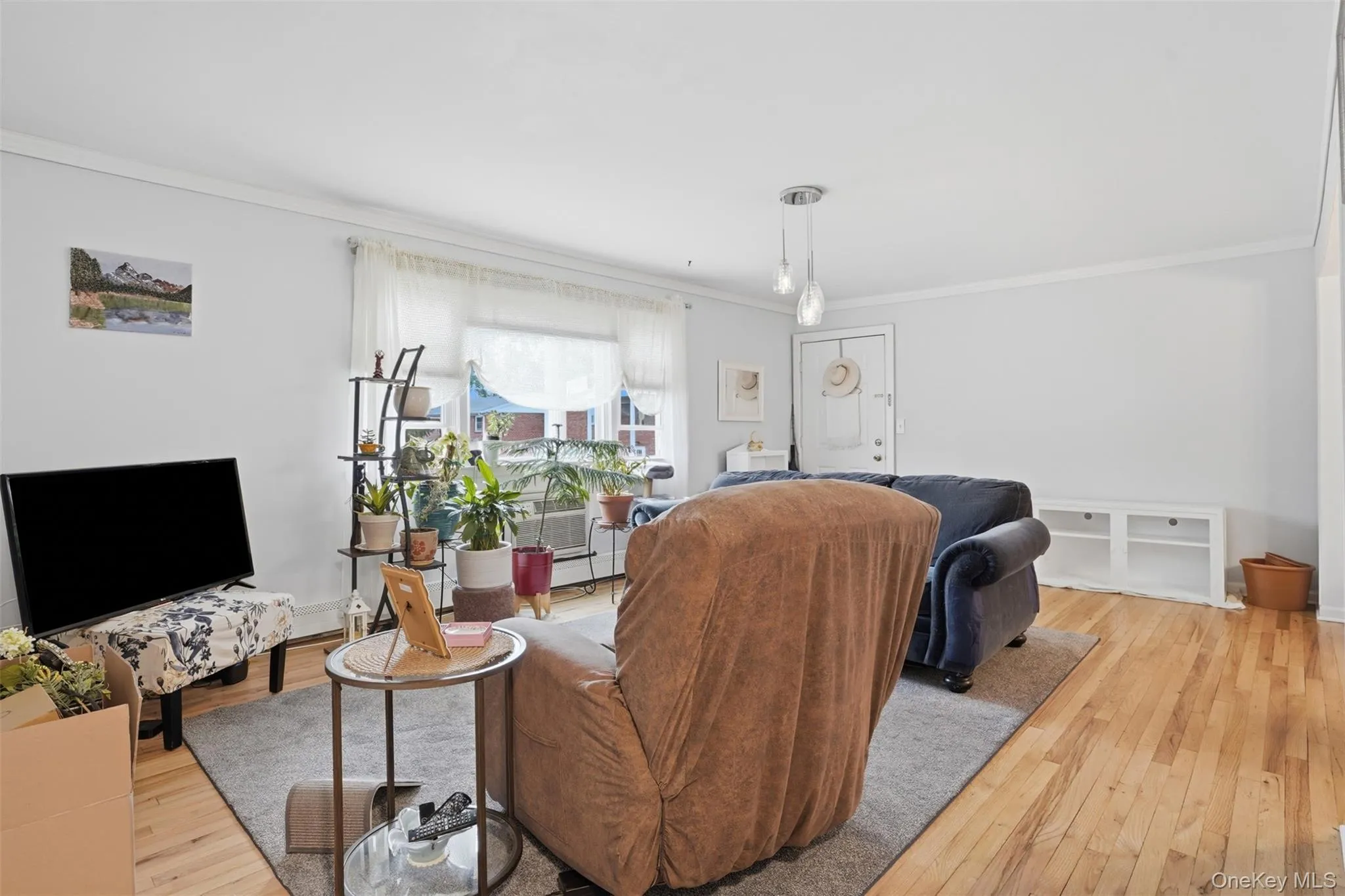 136 Chestnut Street, New Paltz, NY, 2 Bedrooms Bedrooms, 5 Rooms Rooms,1 BathroomBathrooms,Residential,For Rent,Chestnut,0,1028551 136 Chestnut Street, New Paltz, NY, 2 Bedrooms Bedrooms, 5 Rooms Rooms,1 BathroomBathrooms,Residential,For Rent,Chestnut,0,1028551