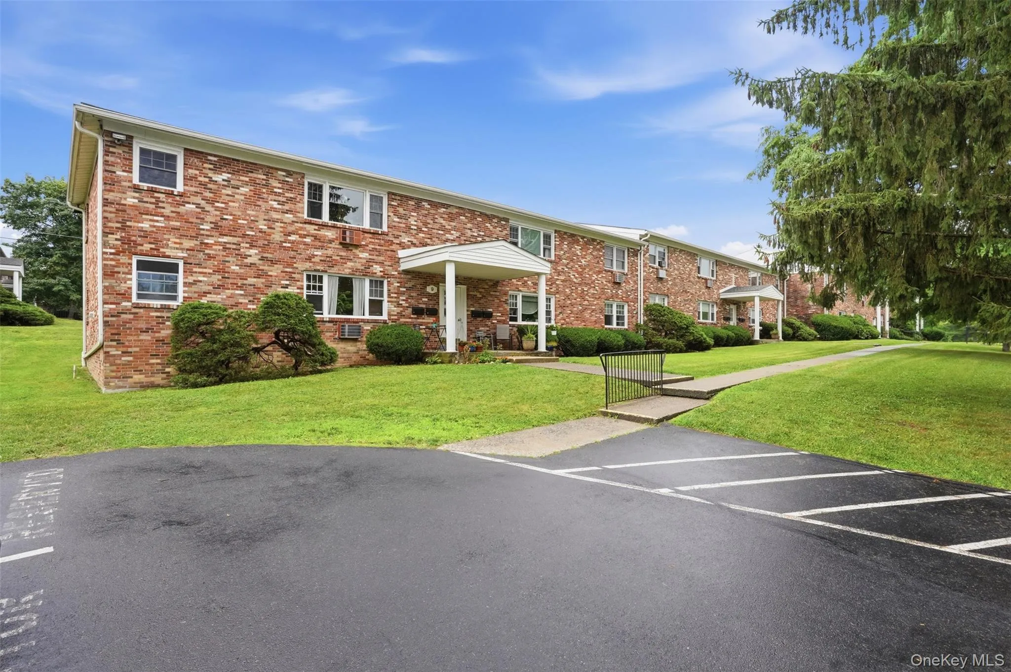 136 Chestnut Street, New Paltz, NY, 2 Bedrooms Bedrooms, 5 Rooms Rooms,1 BathroomBathrooms,Residential,For Rent,Chestnut,0,1028551 136 Chestnut Street, New Paltz, NY, 2 Bedrooms Bedrooms, 5 Rooms Rooms,1 BathroomBathrooms,Residential,For Rent,Chestnut,0,1028551