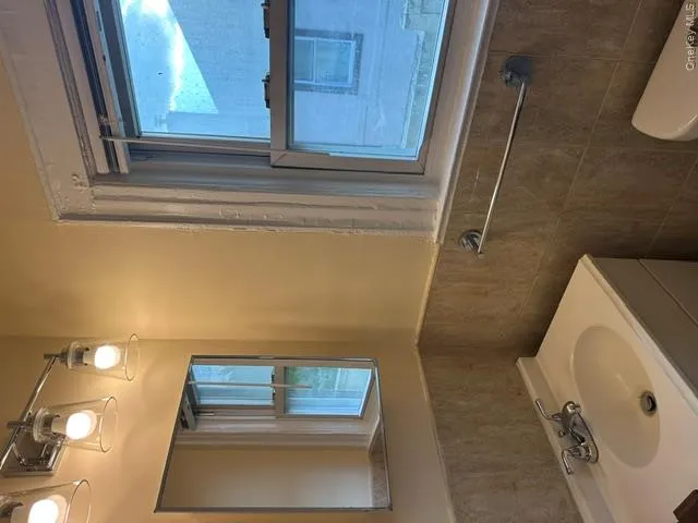 234 Market Street, Long Beach, NY, 3 Bedrooms Bedrooms, 6 Rooms Rooms,1 BathroomBathrooms,Residential Lease,For Rent,Market,0,1028552 234 Market Street, Long Beach, NY, 3 Bedrooms Bedrooms, 6 Rooms Rooms,1 BathroomBathrooms,Residential Lease,For Rent,Market,0,1028552
