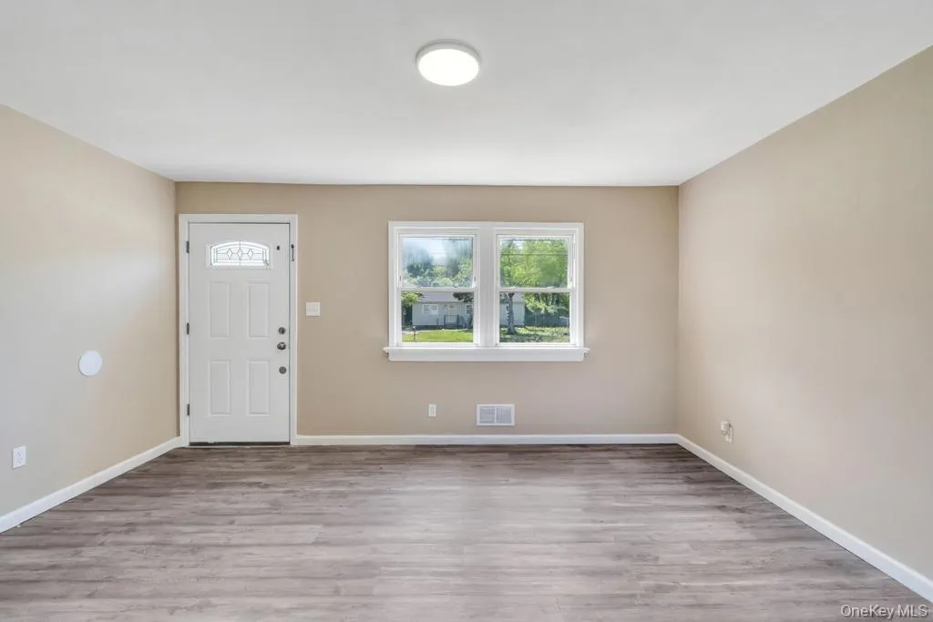 941 Provost Avenue, Brookhaven, NY, 3 Bedrooms Bedrooms, 5 Rooms Rooms,1 BathroomBathrooms,Residential,For Rent,Provost,0,1028556 941 Provost Avenue, Brookhaven, NY, 3 Bedrooms Bedrooms, 5 Rooms Rooms,1 BathroomBathrooms,Residential,For Rent,Provost,0,1028556