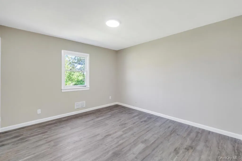 941 Provost Avenue, Brookhaven, NY, 3 Bedrooms Bedrooms, 5 Rooms Rooms,1 BathroomBathrooms,Residential,For Rent,Provost,0,1028556 941 Provost Avenue, Brookhaven, NY, 3 Bedrooms Bedrooms, 5 Rooms Rooms,1 BathroomBathrooms,Residential,For Rent,Provost,0,1028556