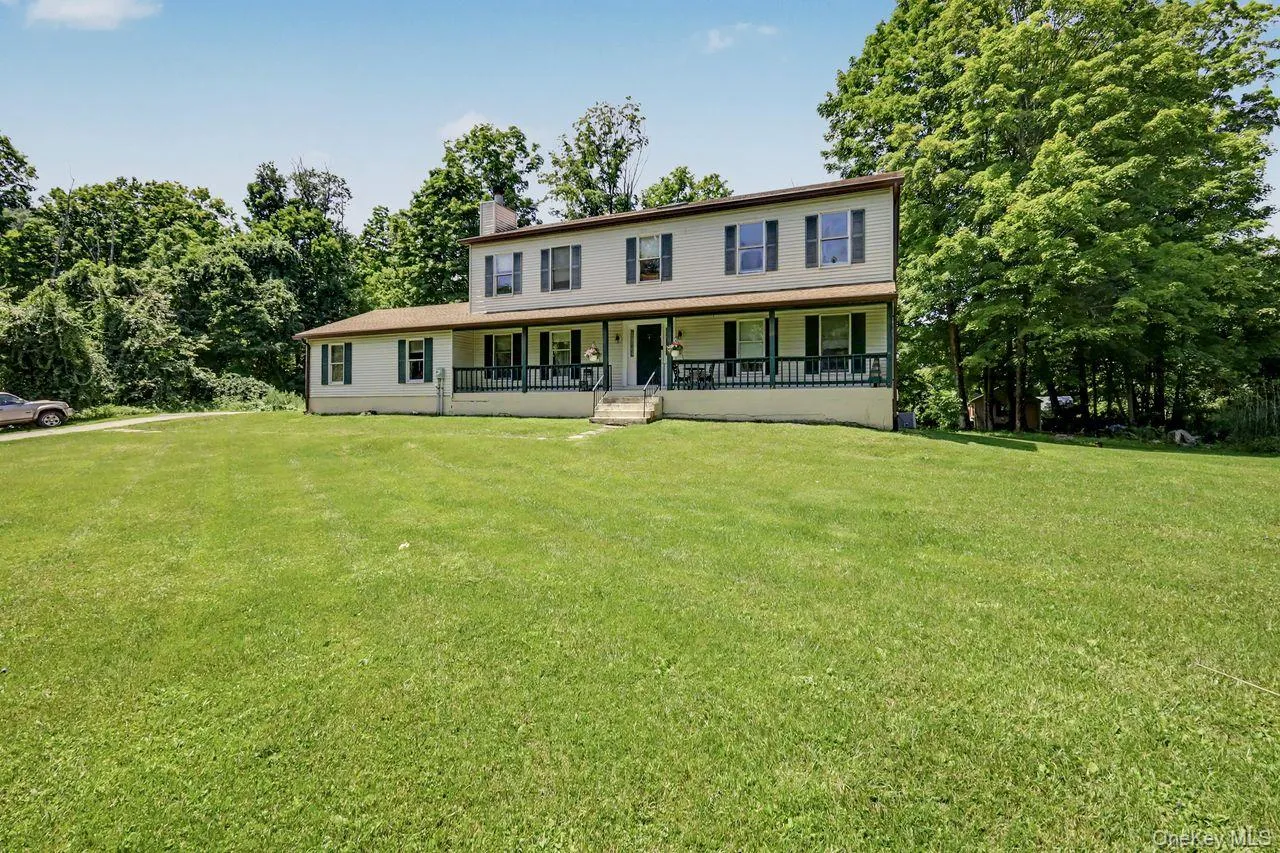 15 Country Hill Road, Patterson, NY, 4 Bedrooms Bedrooms, 8 Rooms Rooms,2 BathroomsBathrooms,Residential,For Rent,Country Hill,0,1028561 15 Country Hill Road, Patterson, NY, 4 Bedrooms Bedrooms, 8 Rooms Rooms,2 BathroomsBathrooms,Residential,For Rent,Country Hill,0,1028561