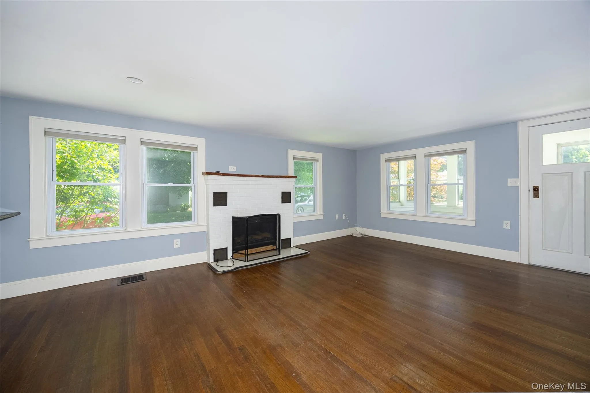2795 Church Street, Pine Plains, NY, 3 Bedrooms Bedrooms, 6 Rooms Rooms,1 BathroomBathrooms,Residential,For Rent,Church,0,1028565 2795 Church Street, Pine Plains, NY, 3 Bedrooms Bedrooms, 6 Rooms Rooms,1 BathroomBathrooms,Residential,For Rent,Church,0,1028565