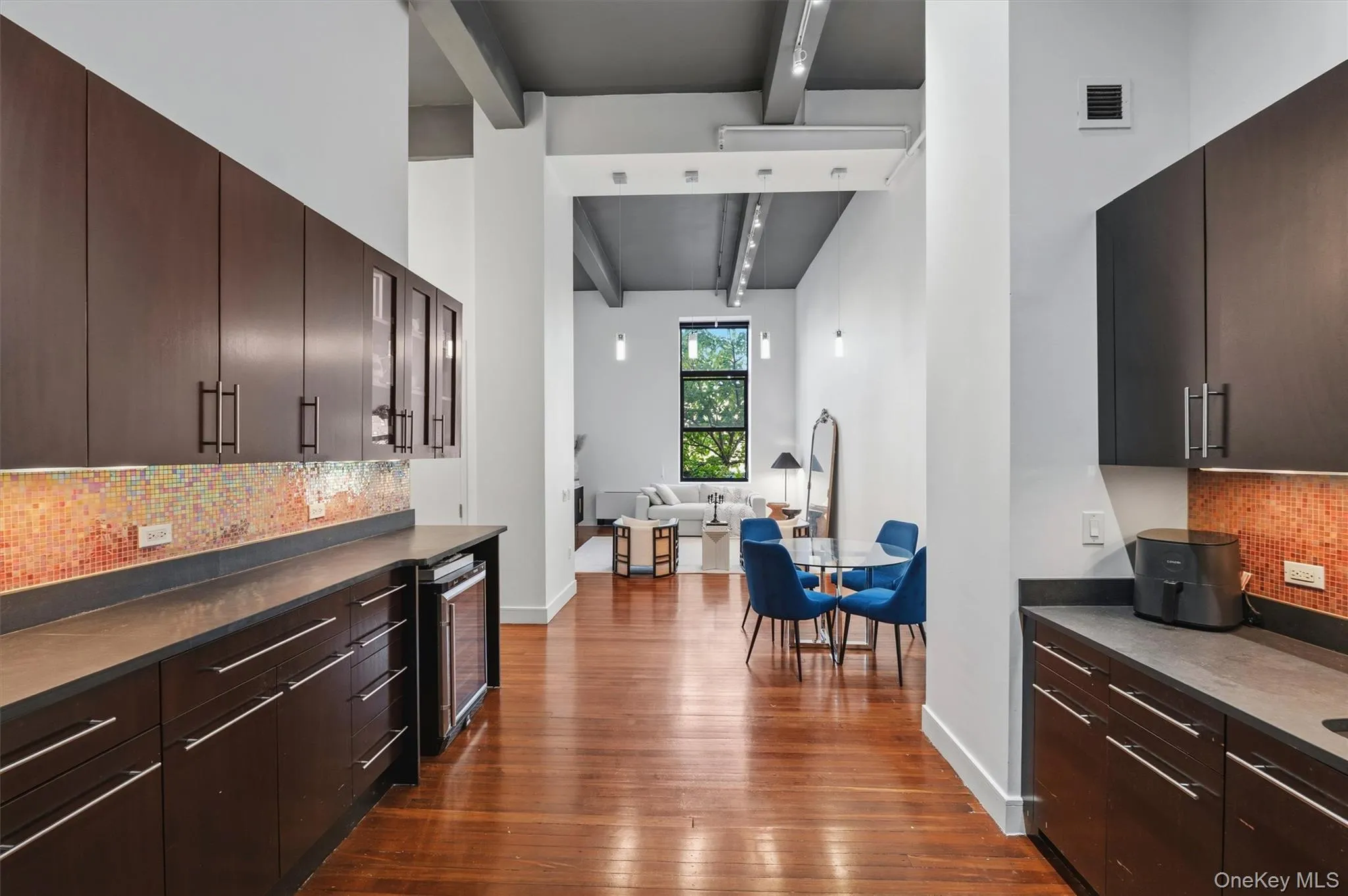 25 Leroy Place, New Rochelle, NY, 1 Bedroom Bedrooms, 3 Rooms Rooms,1 BathroomBathrooms,Residential,For Rent,Leroy,0,1028569 25 Leroy Place, New Rochelle, NY, 1 Bedroom Bedrooms, 3 Rooms Rooms,1 BathroomBathrooms,Residential,For Rent,Leroy,0,1028569