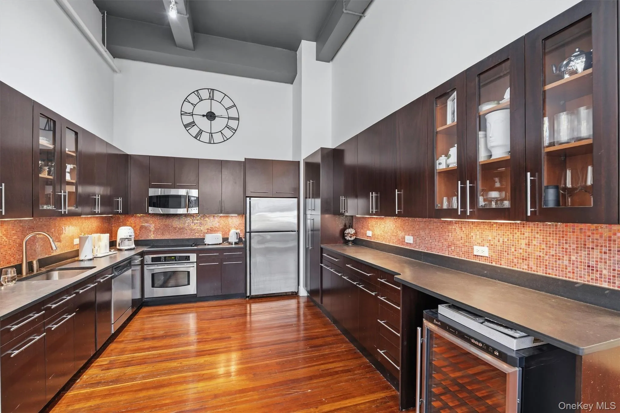25 Leroy Place, New Rochelle, NY, 1 Bedroom Bedrooms, 3 Rooms Rooms,1 BathroomBathrooms,Residential,For Rent,Leroy,0,1028569 25 Leroy Place, New Rochelle, NY, 1 Bedroom Bedrooms, 3 Rooms Rooms,1 BathroomBathrooms,Residential,For Rent,Leroy,0,1028569