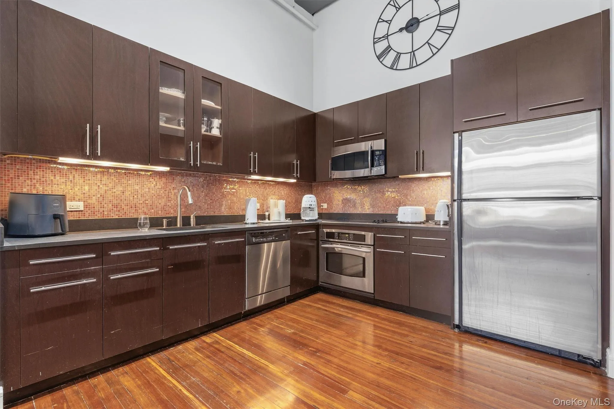 25 Leroy Place, New Rochelle, NY, 1 Bedroom Bedrooms, 3 Rooms Rooms,1 BathroomBathrooms,Residential,For Rent,Leroy,0,1028569 25 Leroy Place, New Rochelle, NY, 1 Bedroom Bedrooms, 3 Rooms Rooms,1 BathroomBathrooms,Residential,For Rent,Leroy,0,1028569