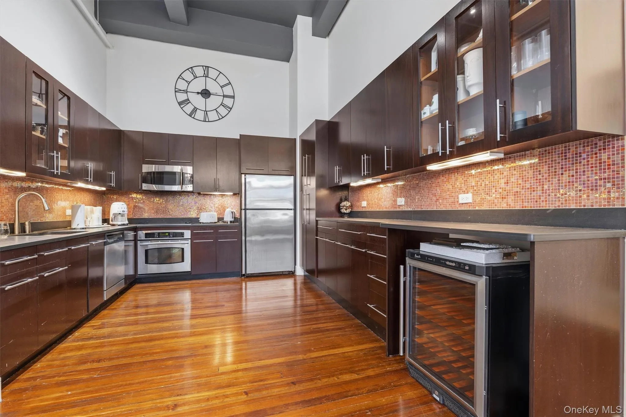 25 Leroy Place, New Rochelle, NY, 1 Bedroom Bedrooms, 3 Rooms Rooms,1 BathroomBathrooms,Residential,For Rent,Leroy,0,1028569 25 Leroy Place, New Rochelle, NY, 1 Bedroom Bedrooms, 3 Rooms Rooms,1 BathroomBathrooms,Residential,For Rent,Leroy,0,1028569